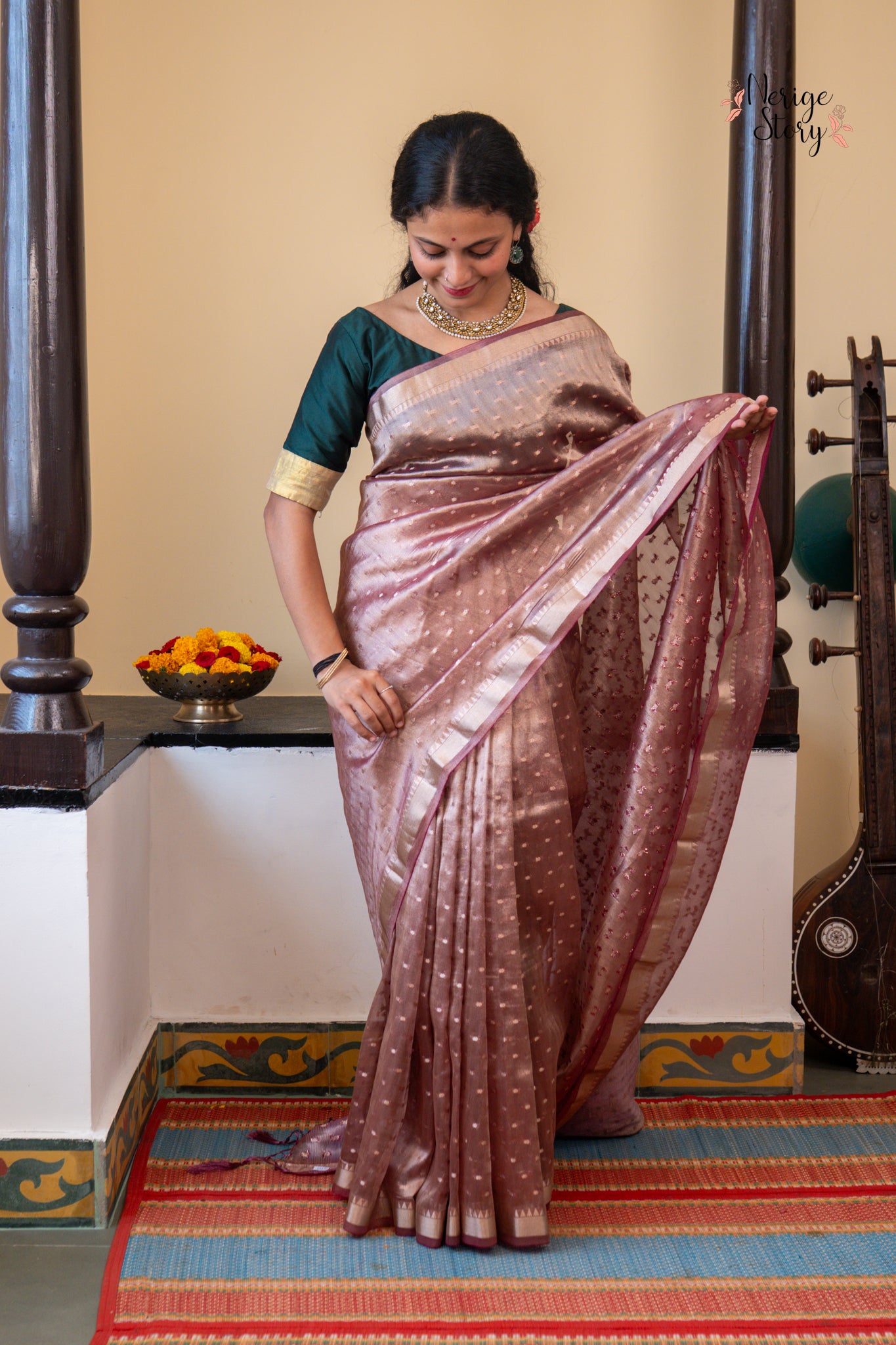 YASHMITHI (यश्मिथी)