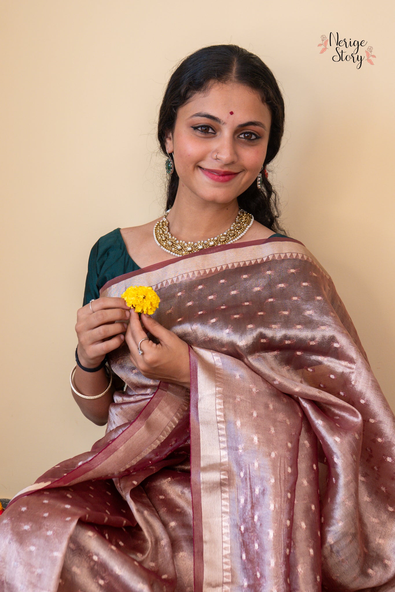 YASHMITHI (यश्मिथी)