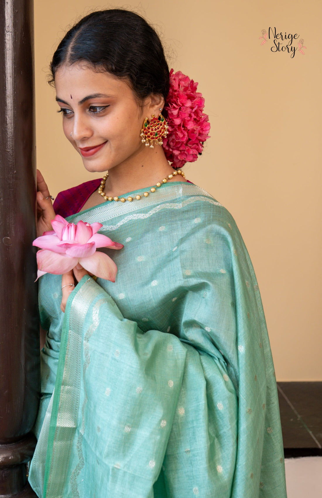 NIBEDITA (निबेदिता)