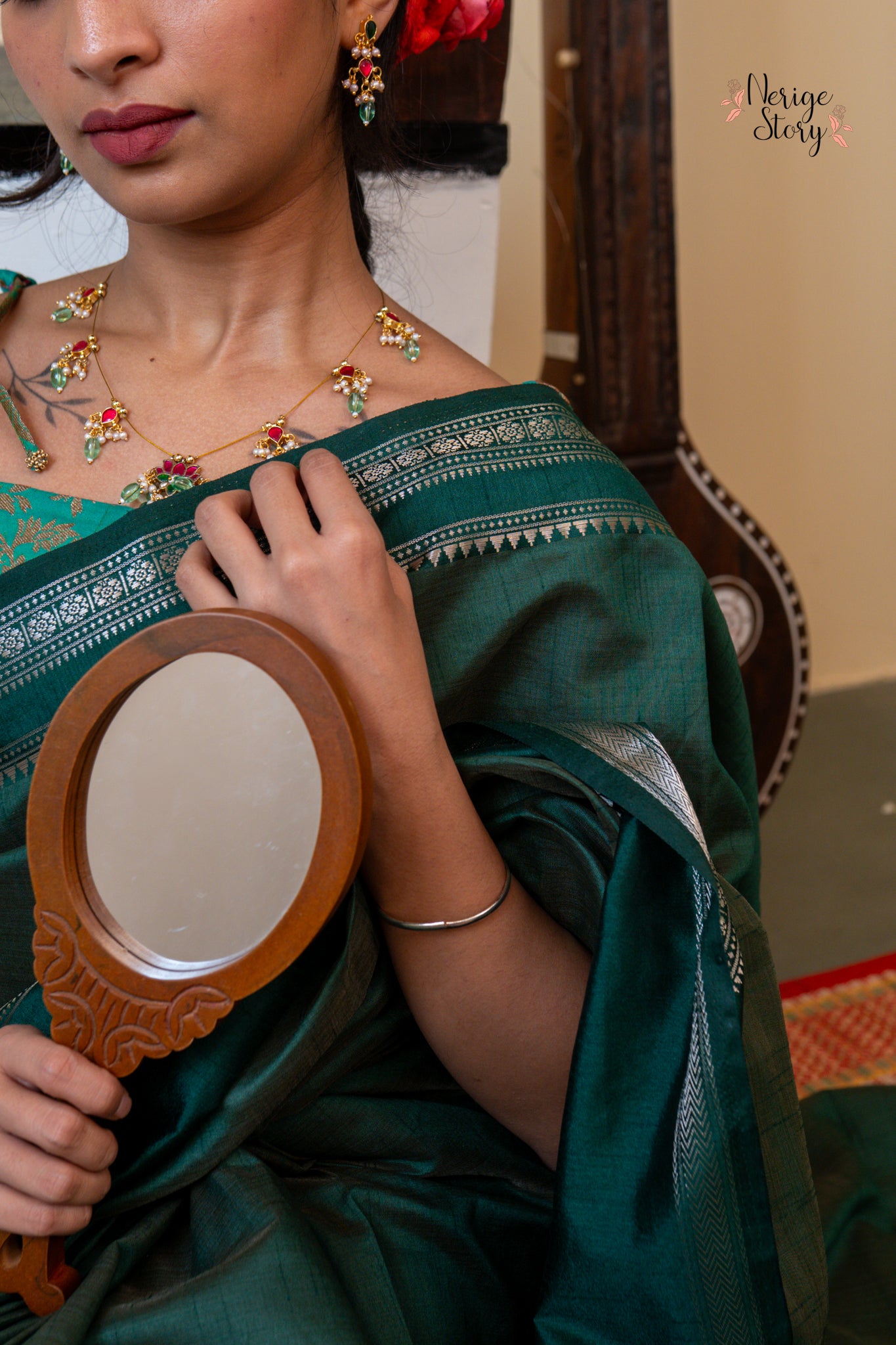 AKSHITA (अक्षिता)