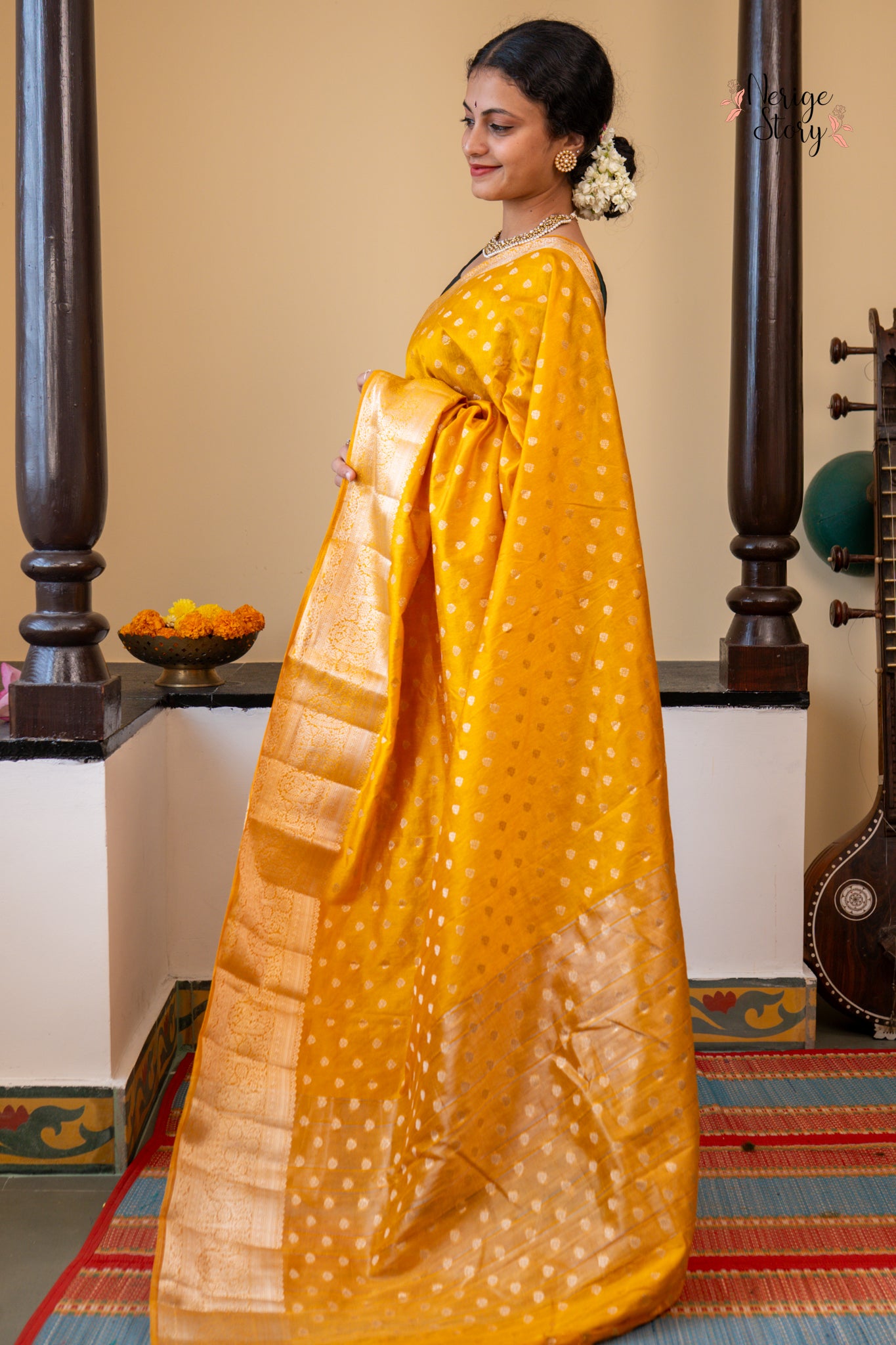 CHITRALI (चित्राली)