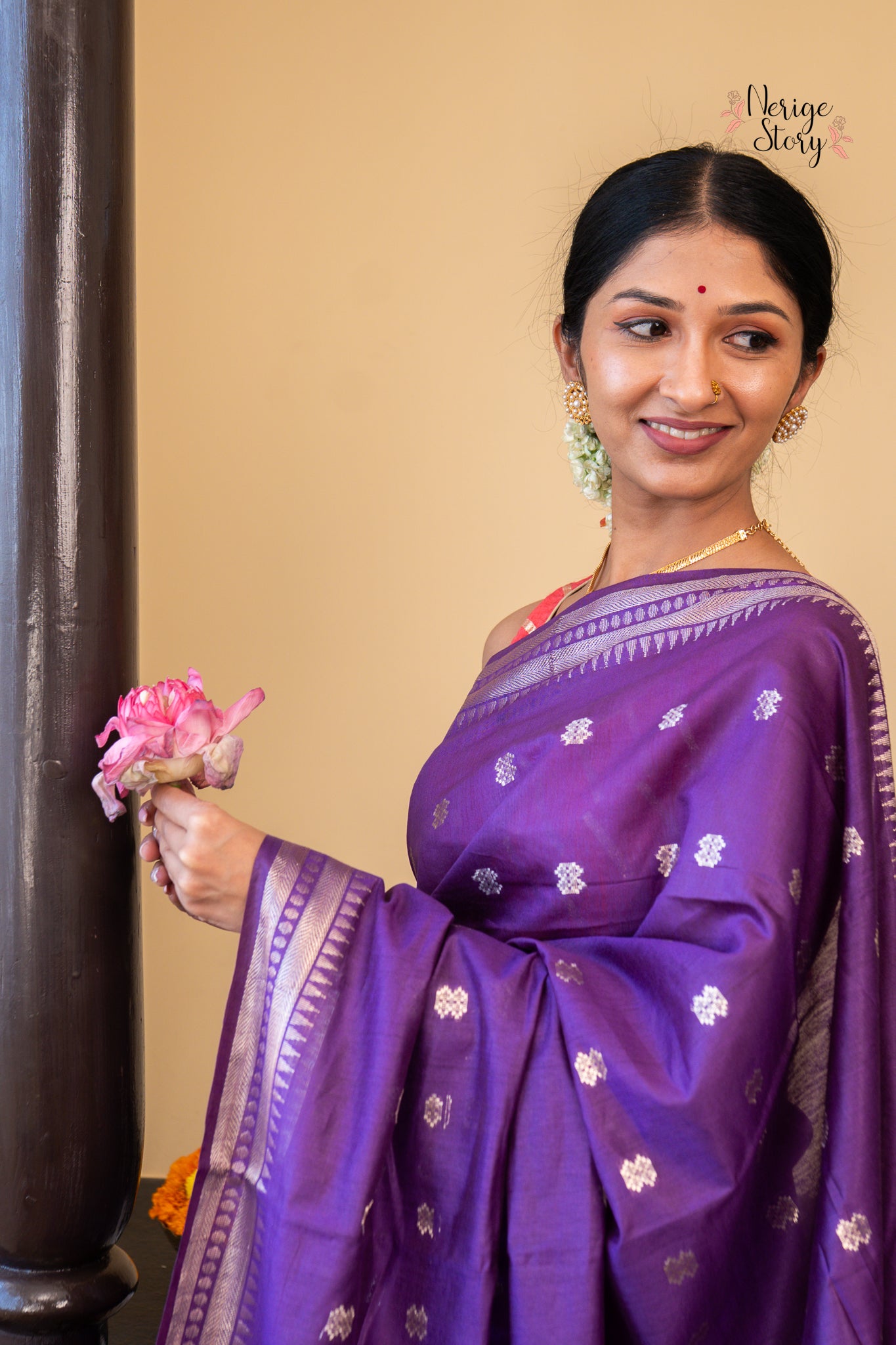VAARUNI (वारुणी)
