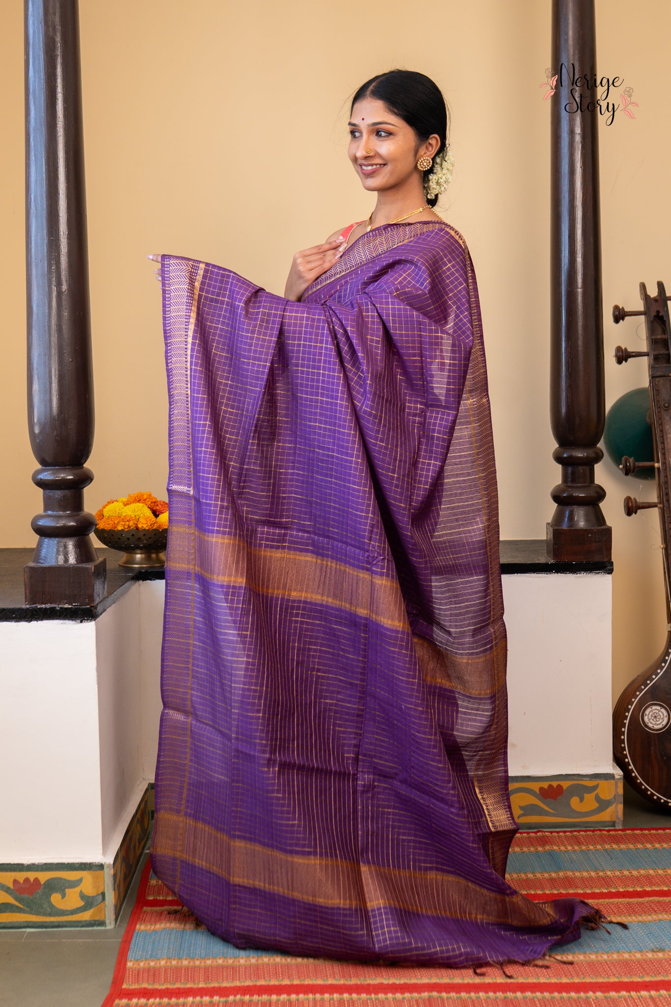 MAYUKHI (मयूखी)