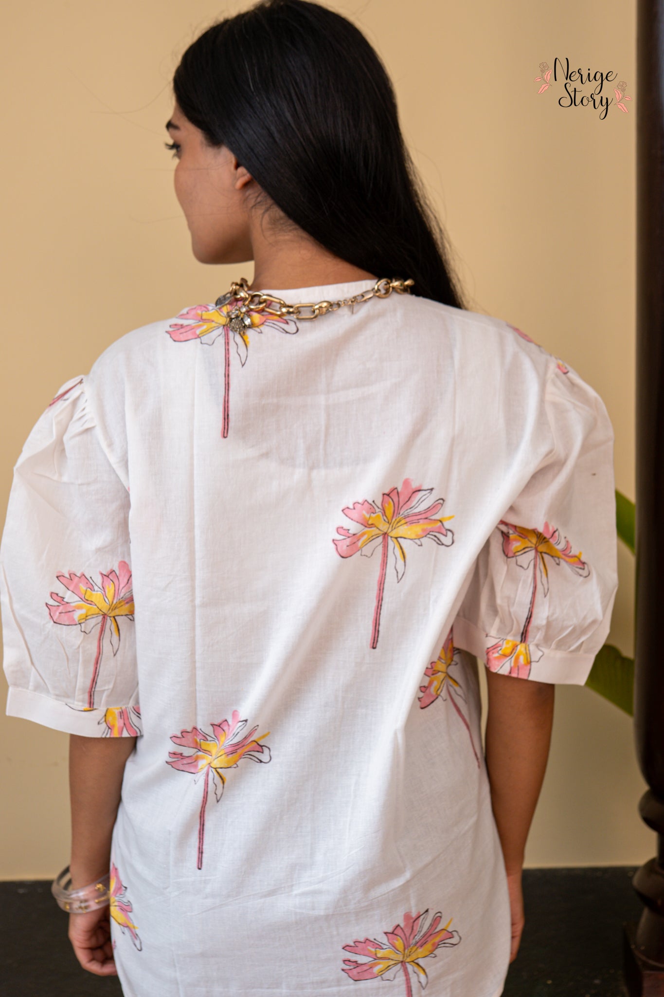 RAJANIGANDHA (রজনীগন্ধা)