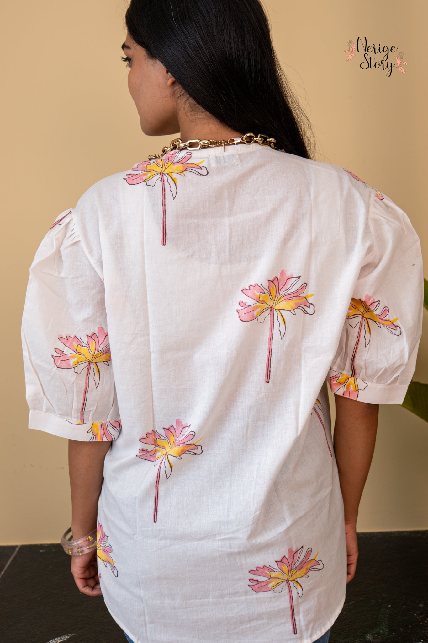 RAJANIGANDHA (রজনীগন্ধা)