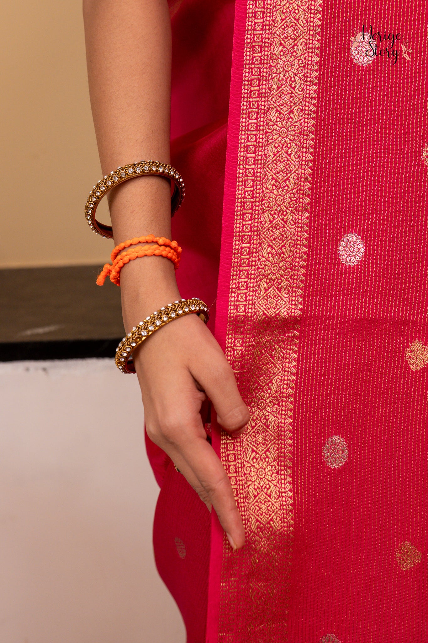 IDHIKA (इधिका)