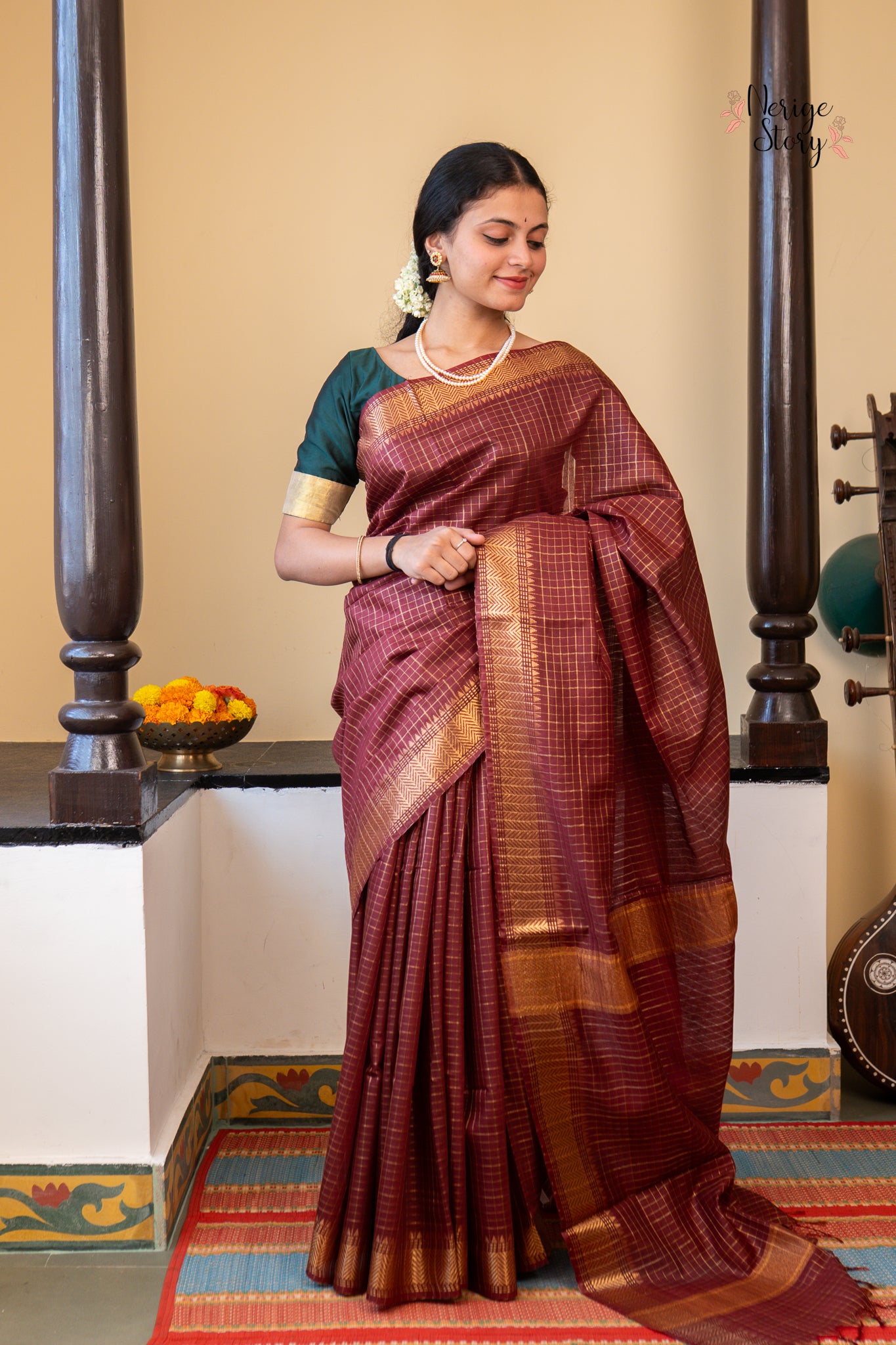 GAGANIKA (गगनिका)