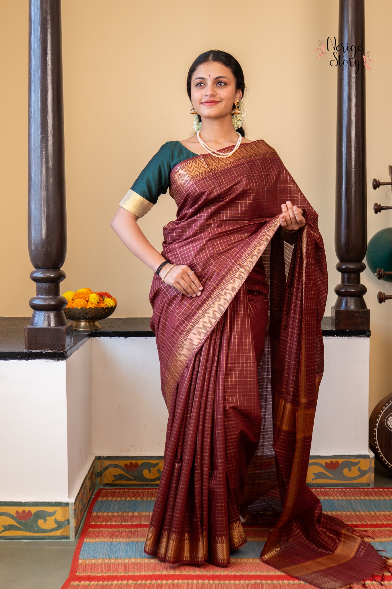 GAGANIKA (गगनिका)