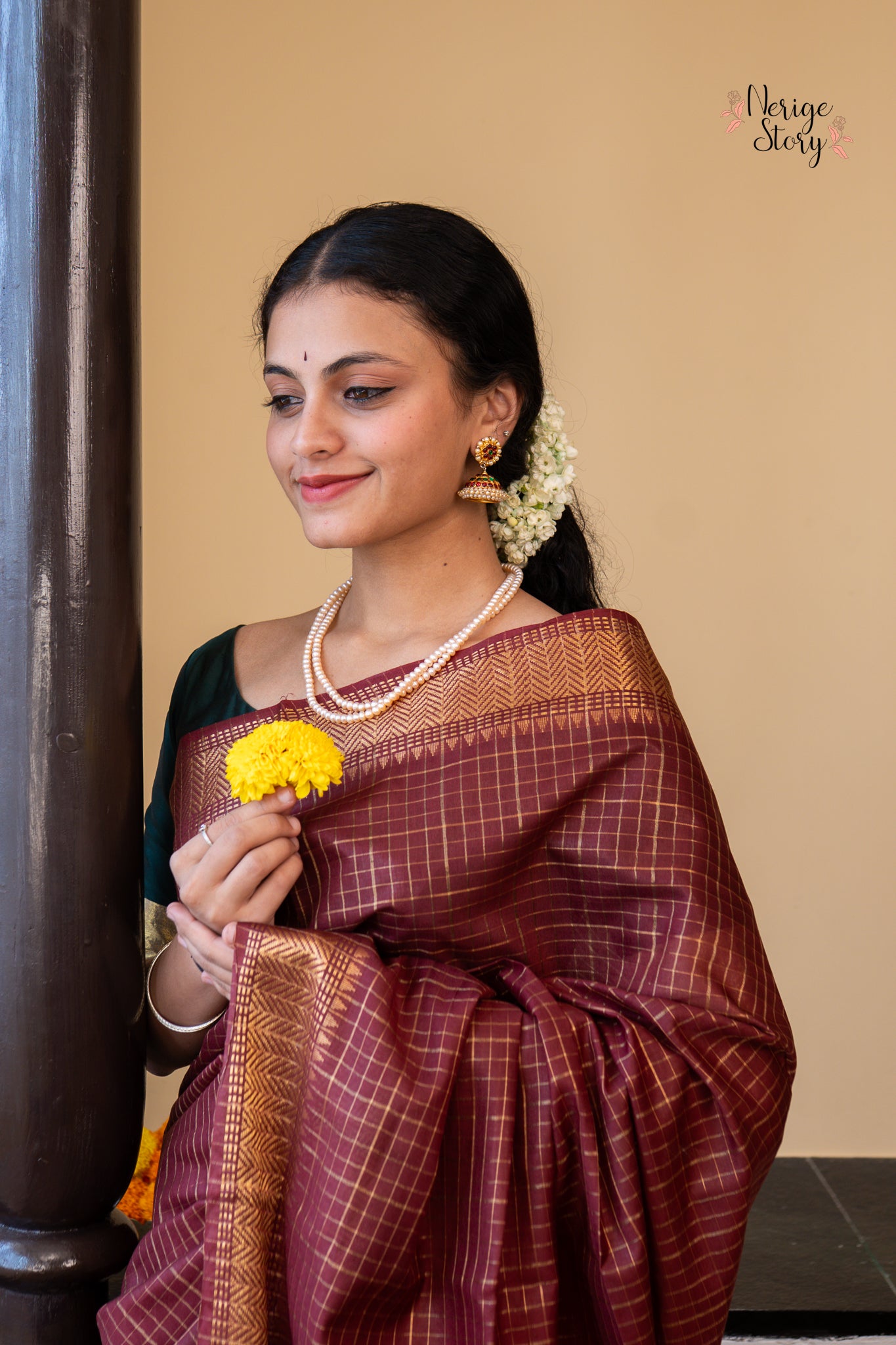 GAGANIKA (गगनिका)