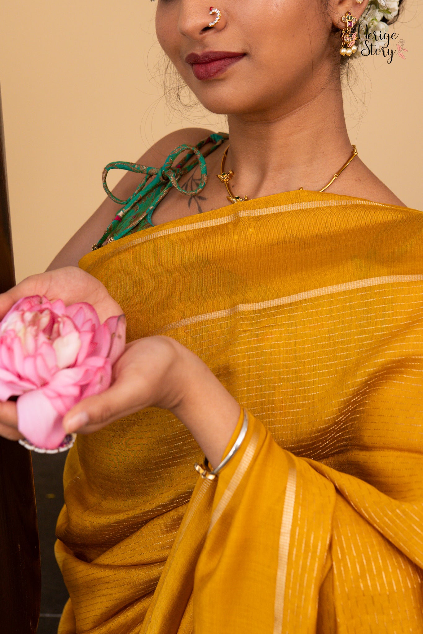 WAMIKA (वामिका)