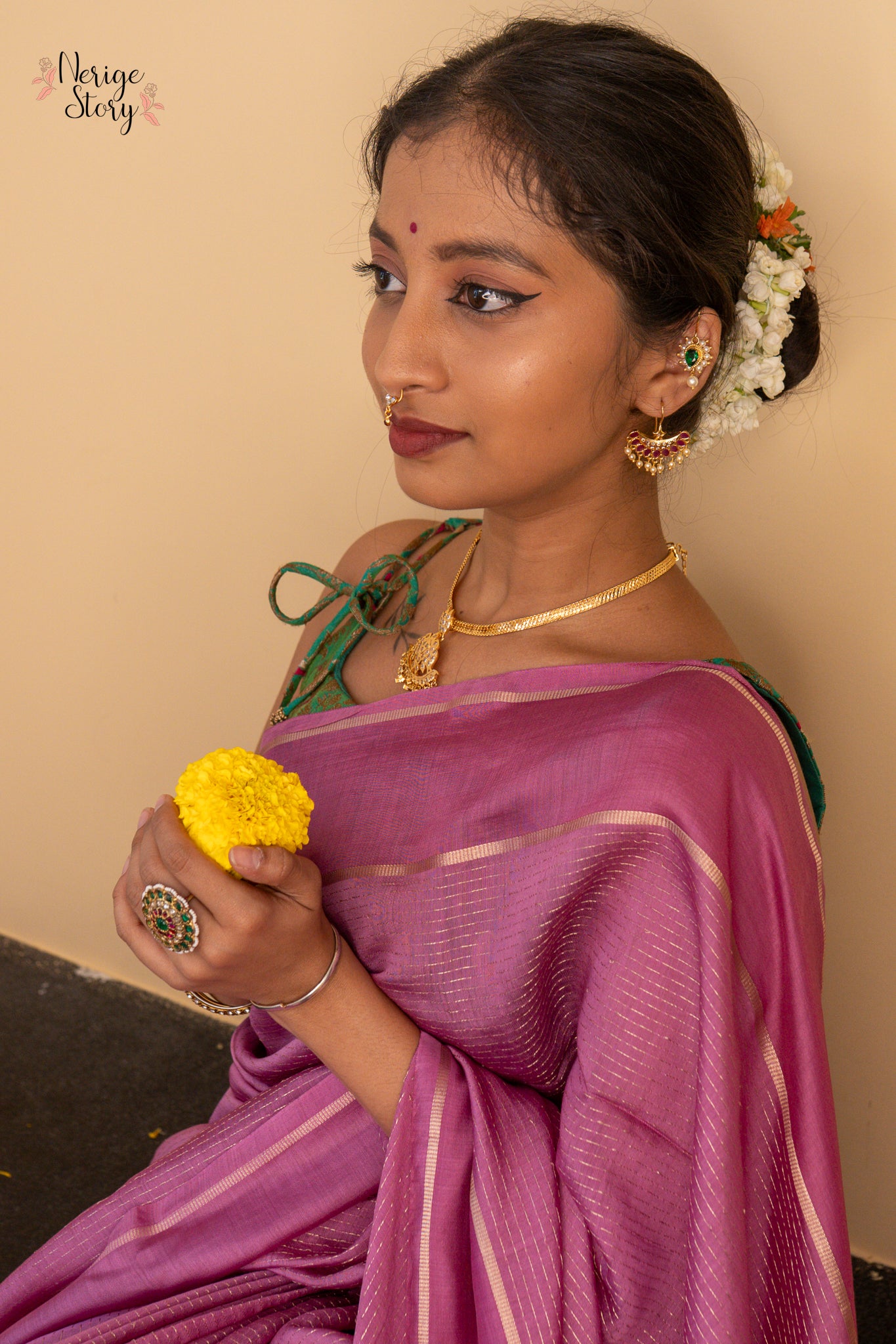 AARYMI (आर्यमी)