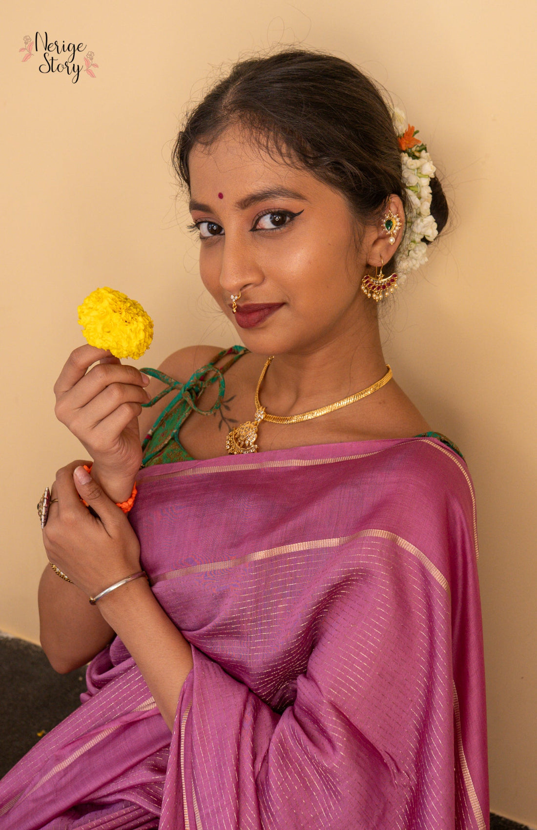 AARYMI (आर्यमी)