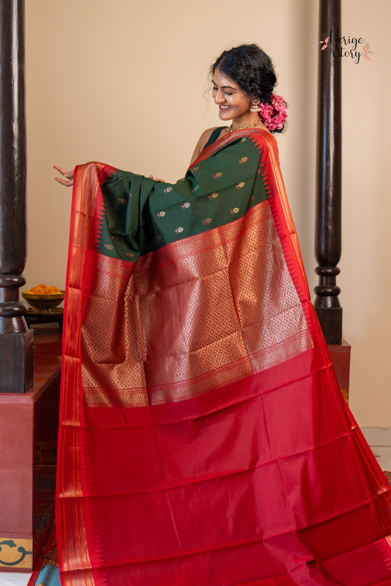 DEVENDRANI (देवेंद्रानी)