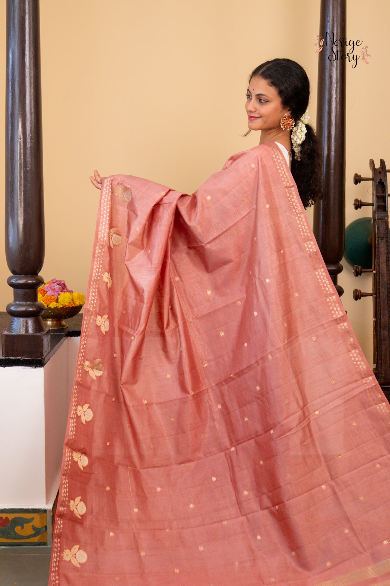 DARSHANI (दर्शनी)