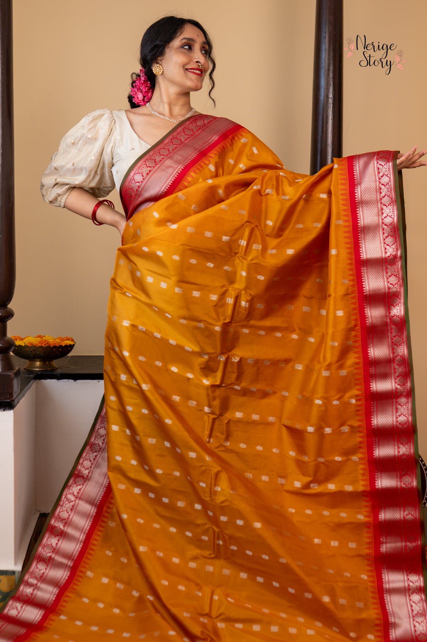 KESHINI (కేశినీ)