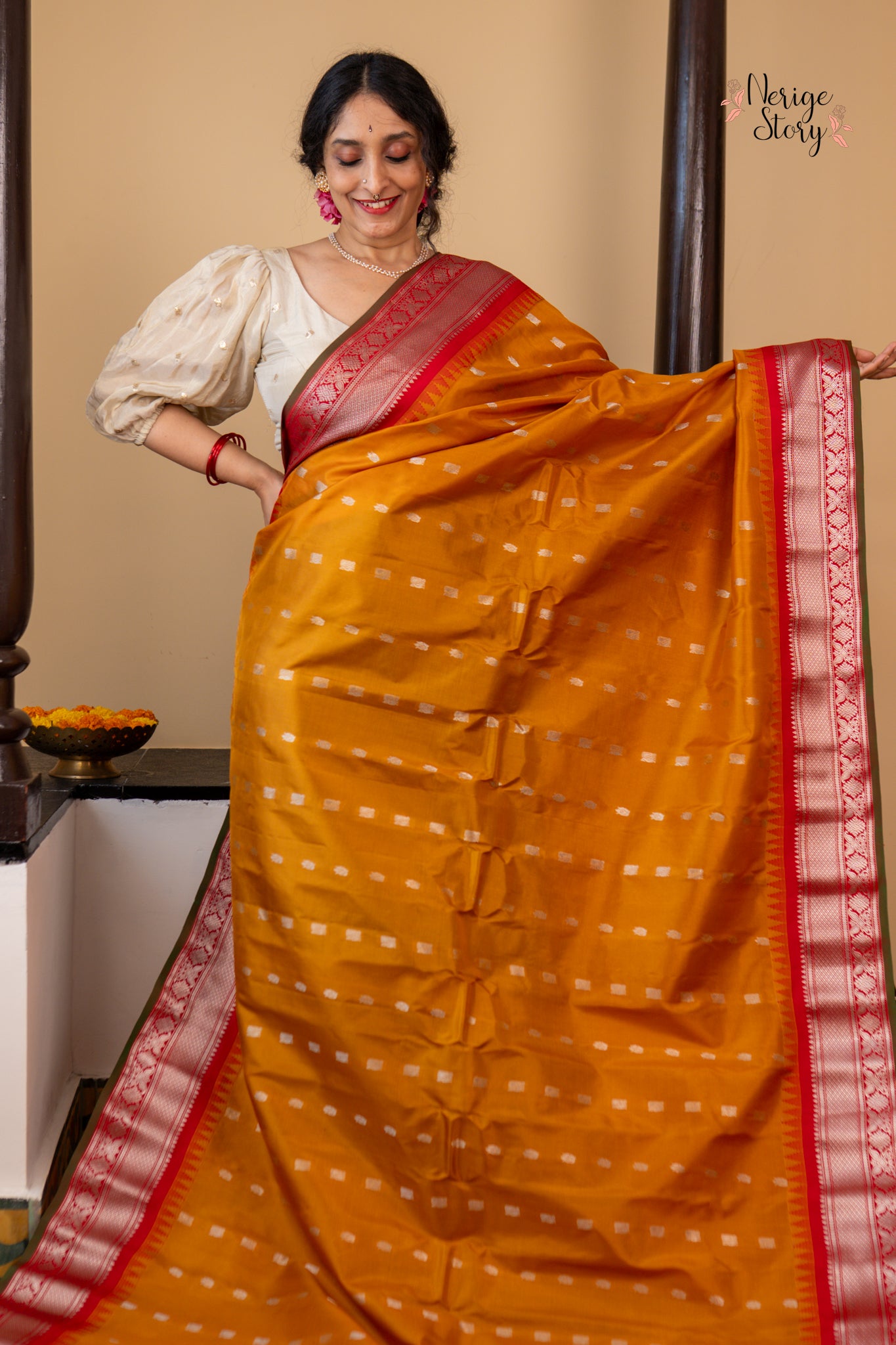 KESHINI (కేశినీ)