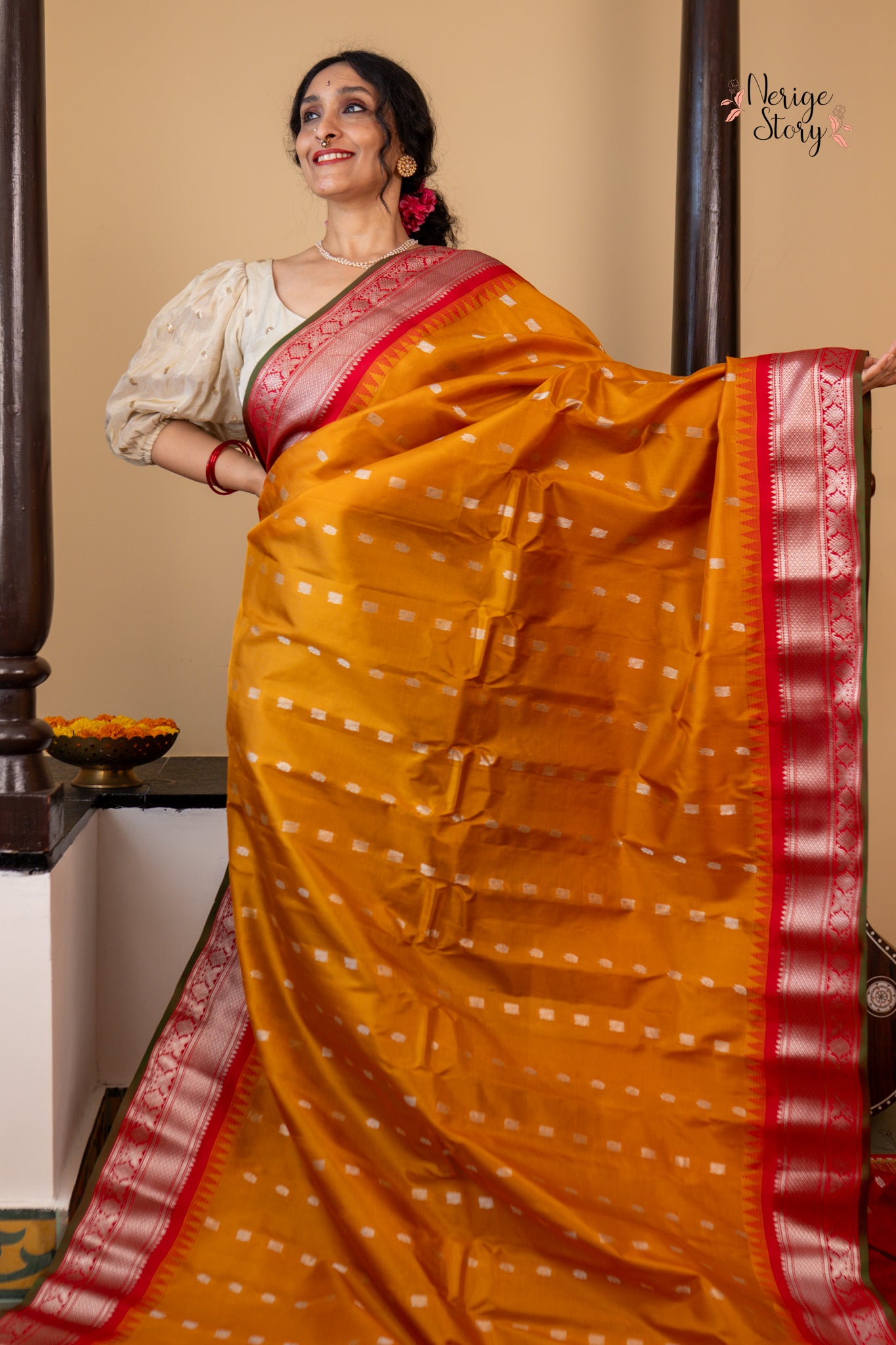 KESHINI (కేశినీ)