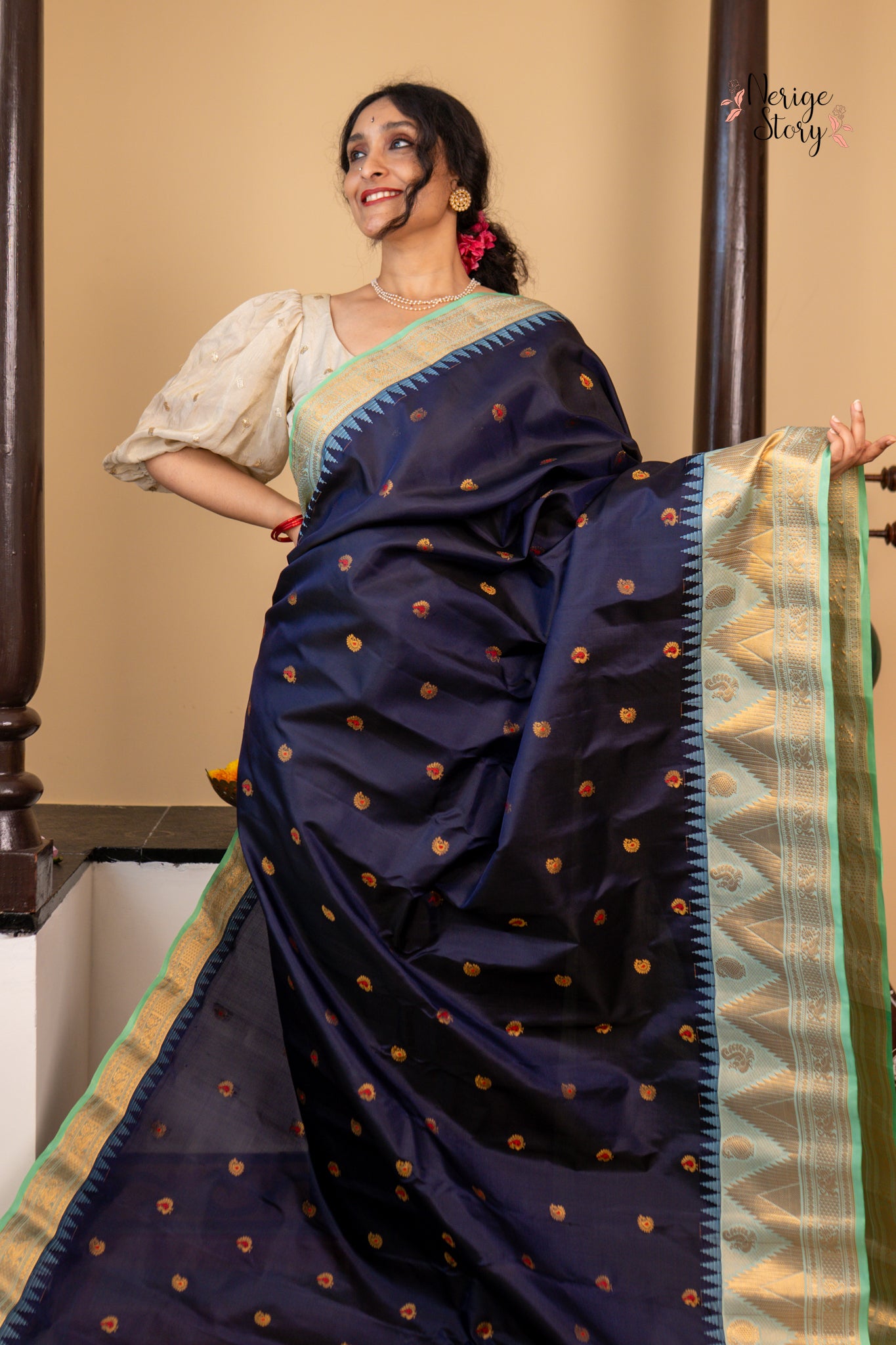 DIVYASHA (దివ్యాషా)