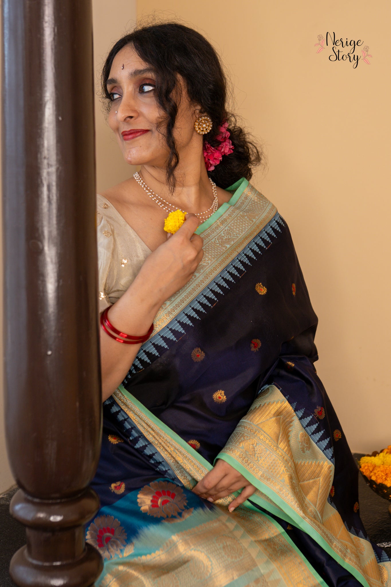 DIVYASHA (దివ్యాషా)