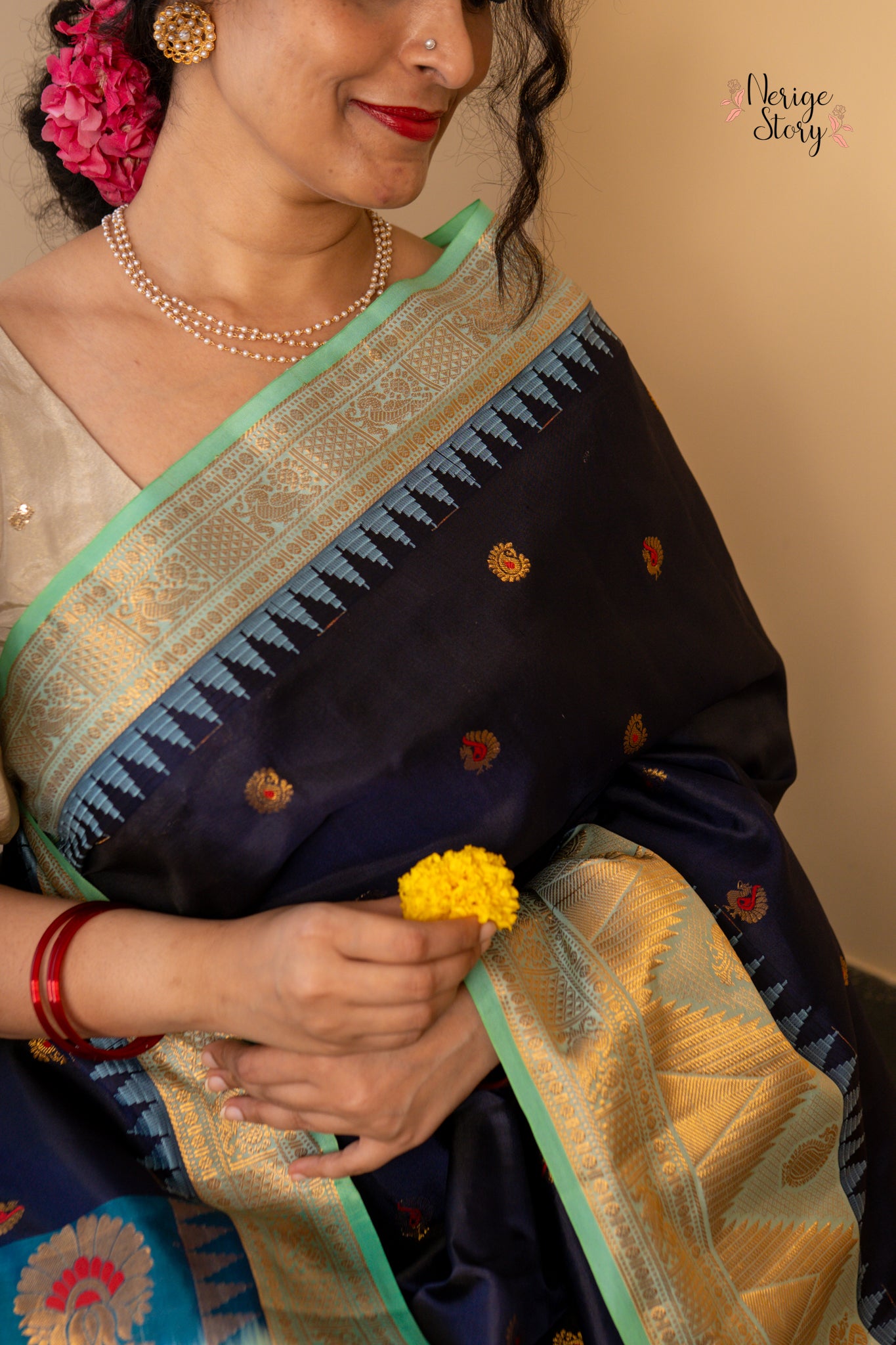 DIVYASHA (దివ్యాషా)