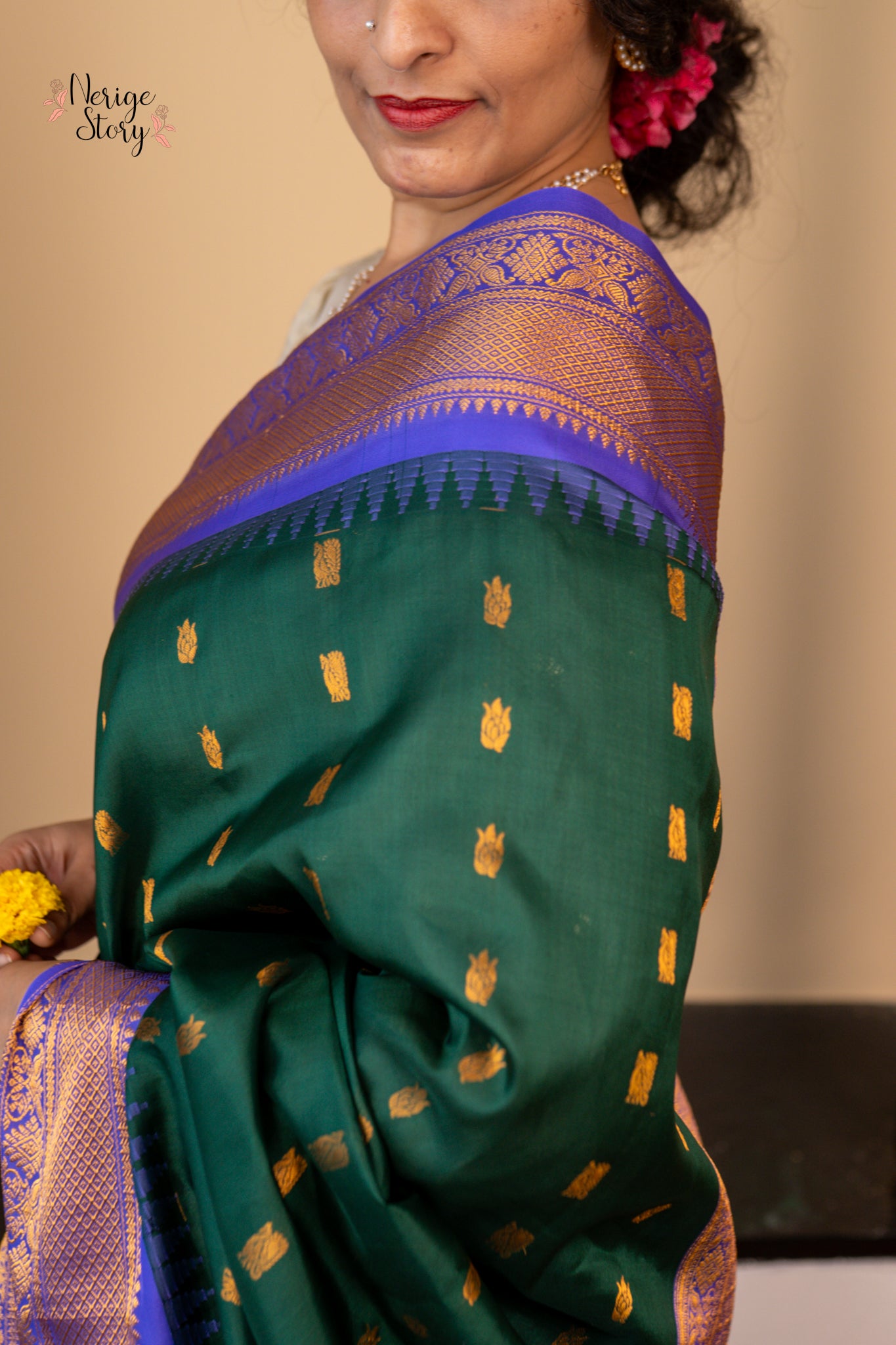 AMULYA (అమూల్యా)