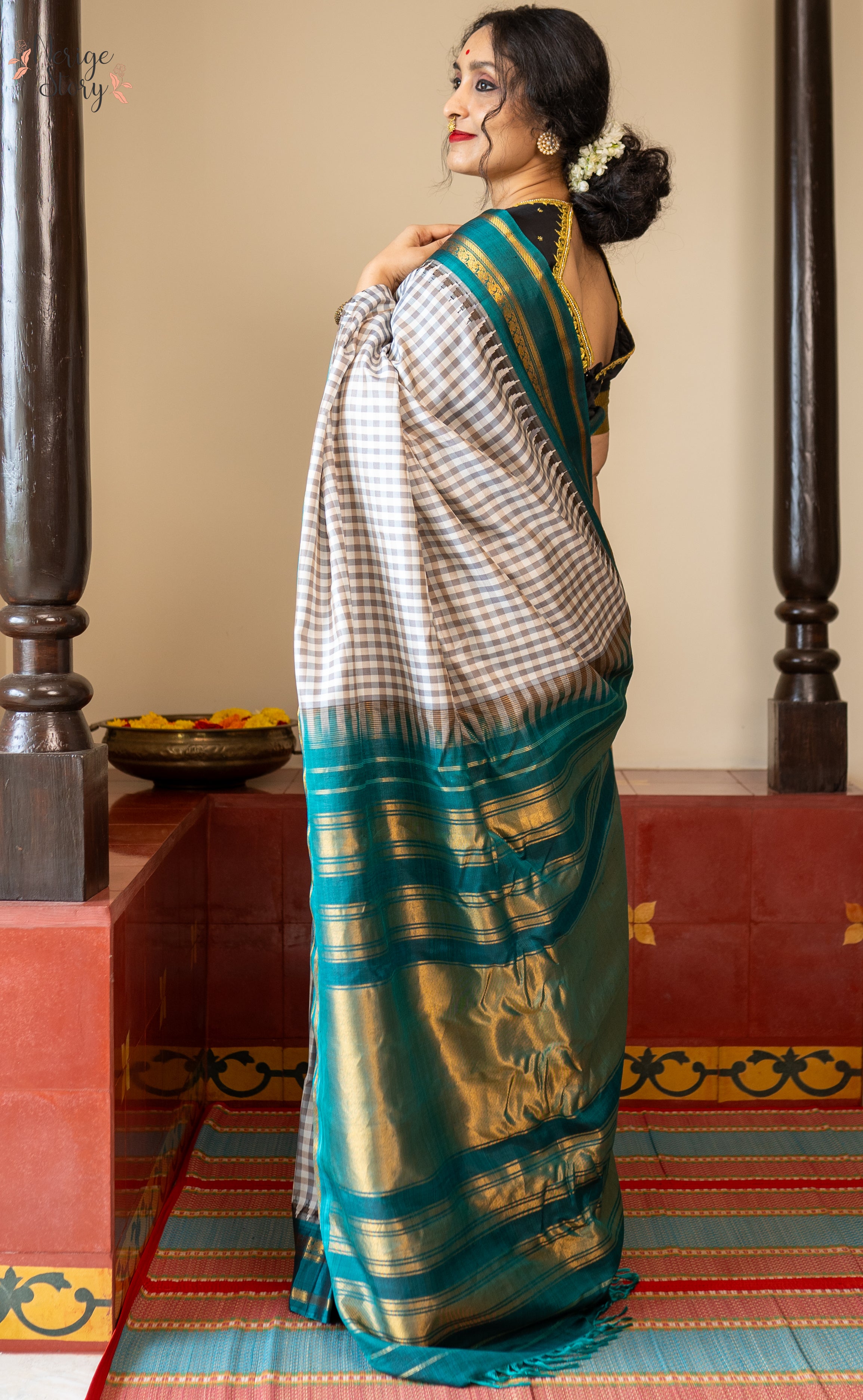 MAHADEVI (మహాదేవి)