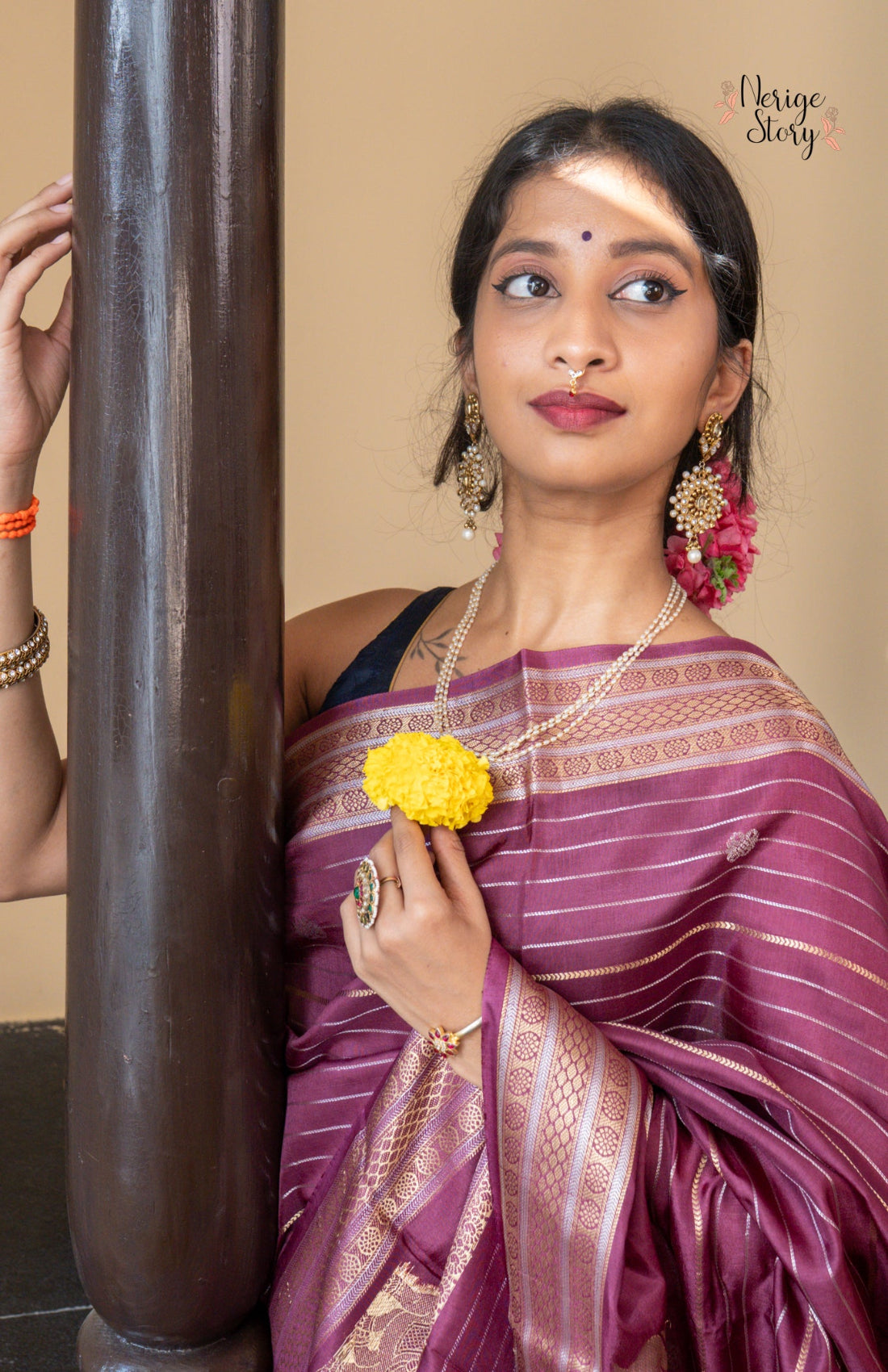 KANISHKAA (कनिष्का)