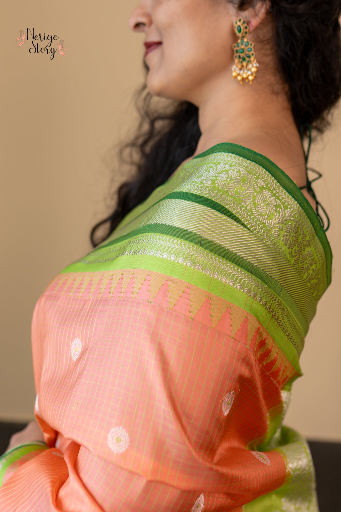AMISHA (అమిషా)