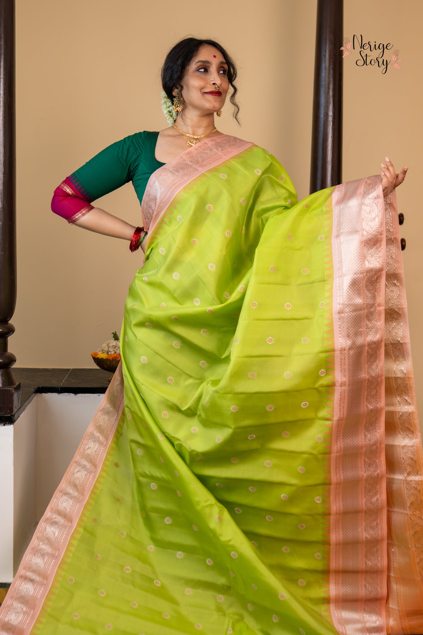 KESHYA (కేశ్యా)