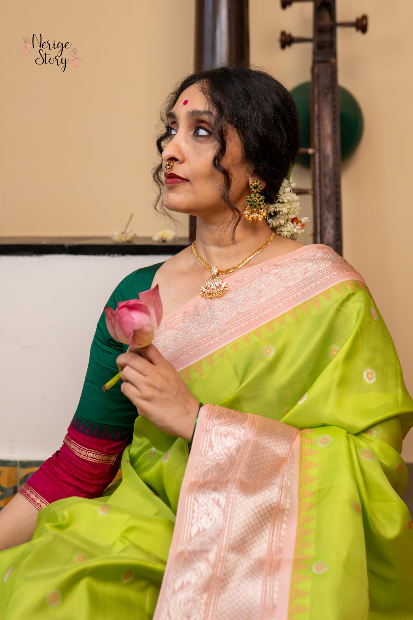KESHYA (కేశ్యా)