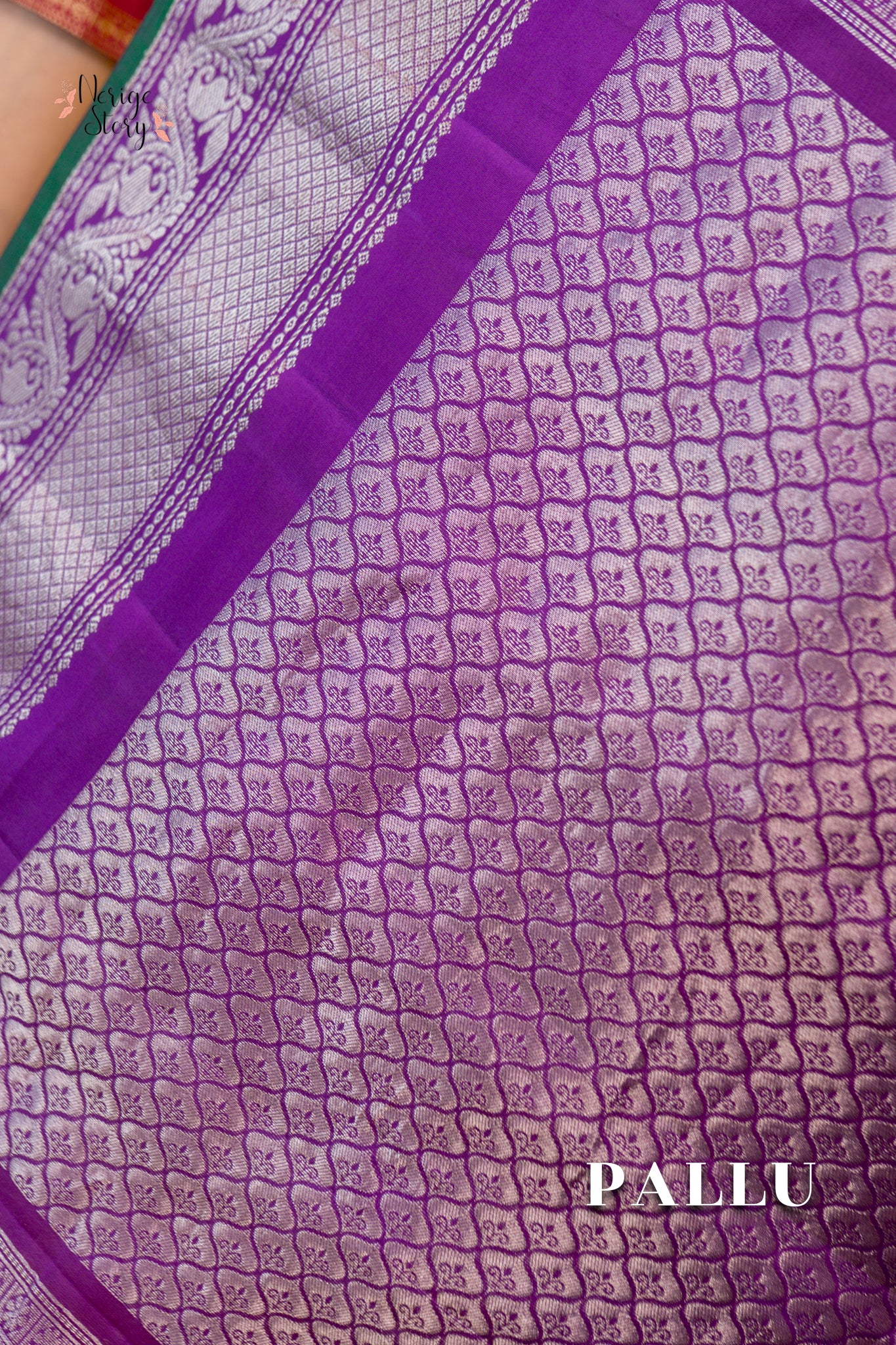 ADHIRA (అధిరా)