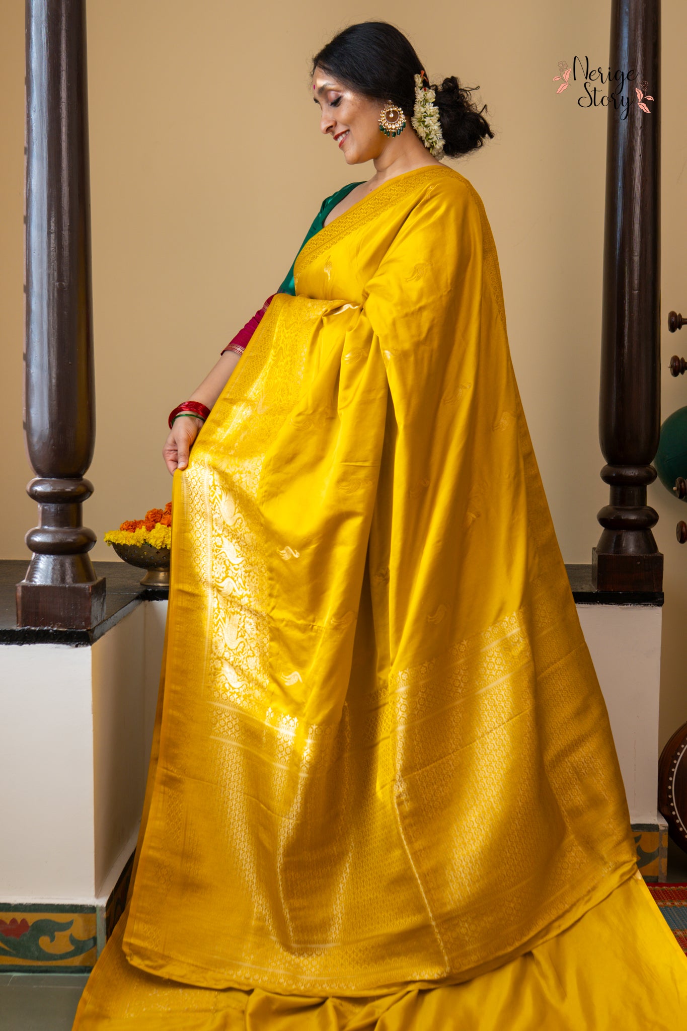 GAUTAMI (गौतमि)