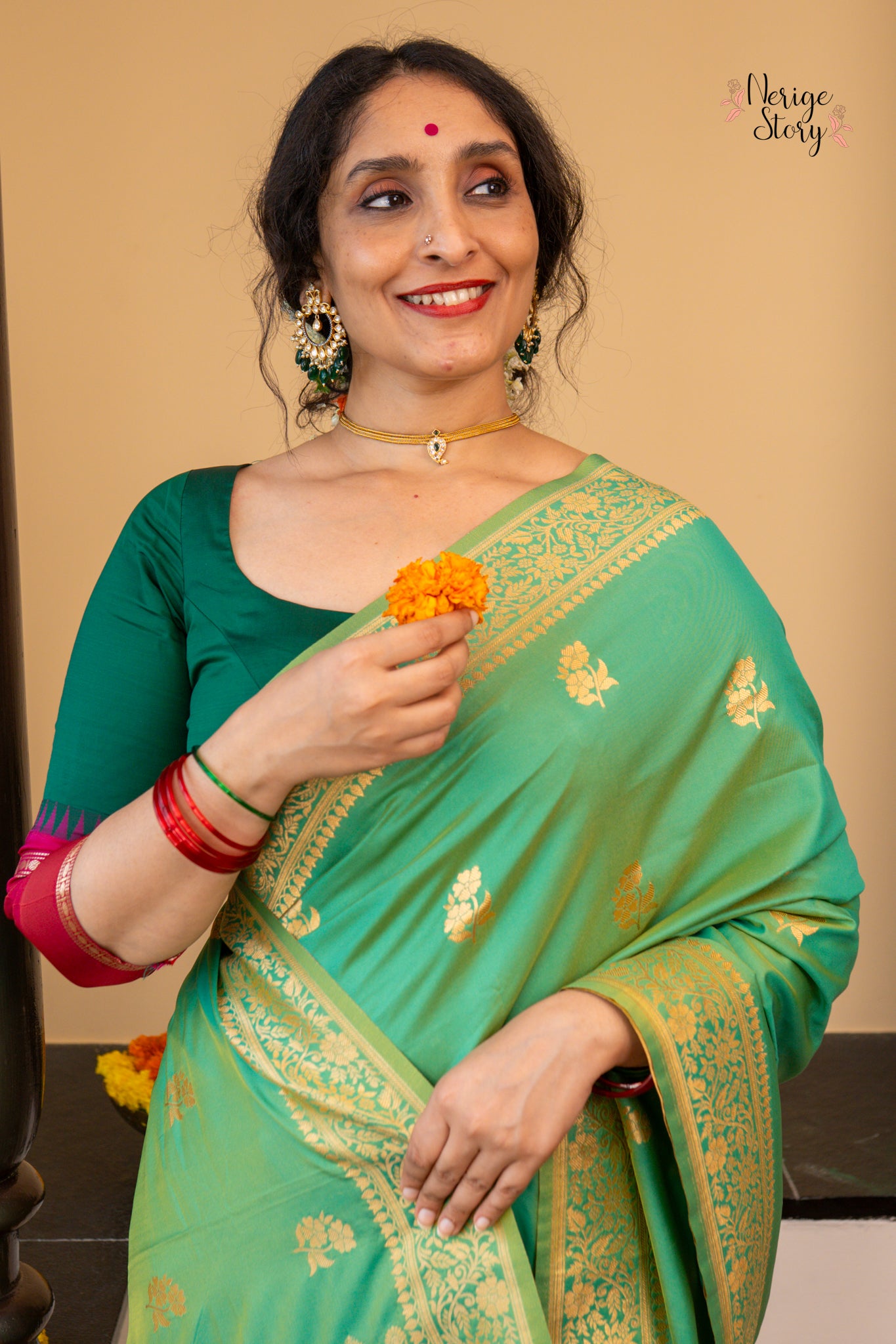 MINAKSHI (मीनाक्षी)