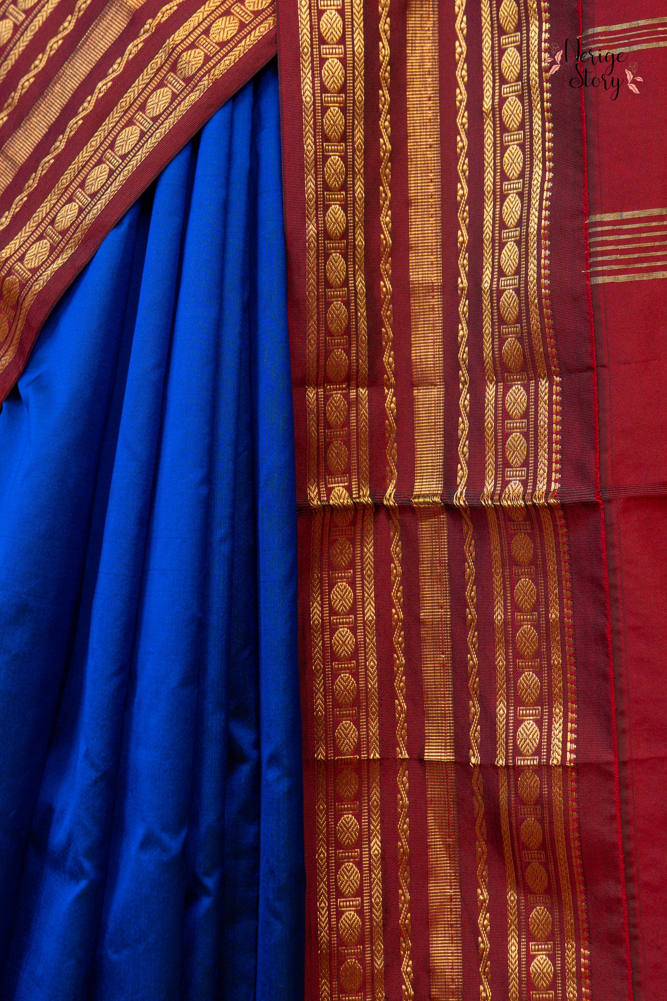 AHALYASHREE (ಅಹಲ್ಯಶ್ರೀ)