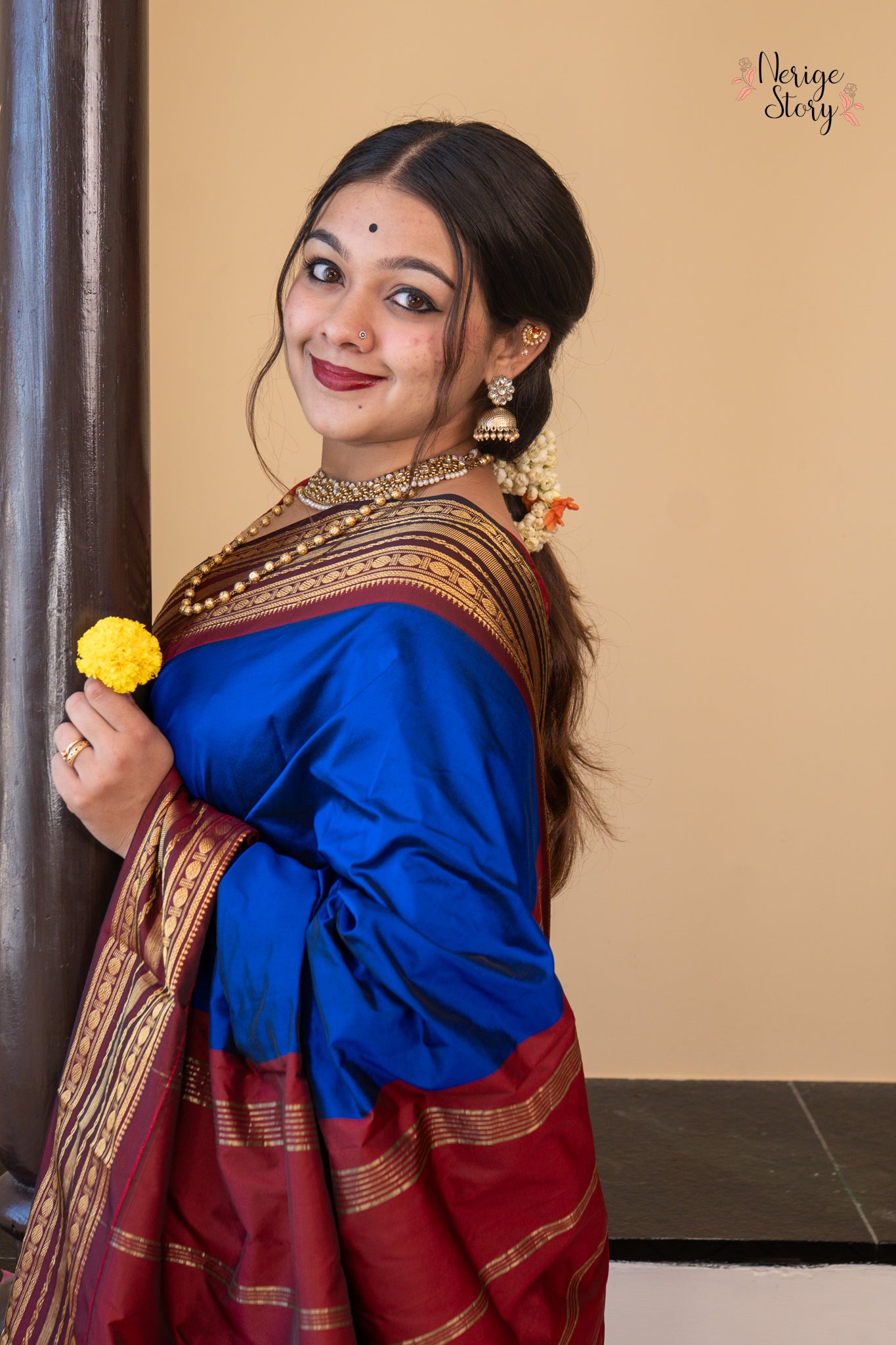 AHALYASHREE (ಅಹಲ್ಯಶ್ರೀ)