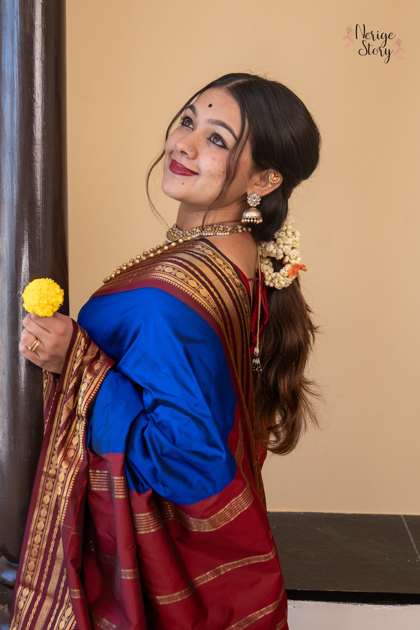 AHALYASHREE (ಅಹಲ್ಯಶ್ರೀ)