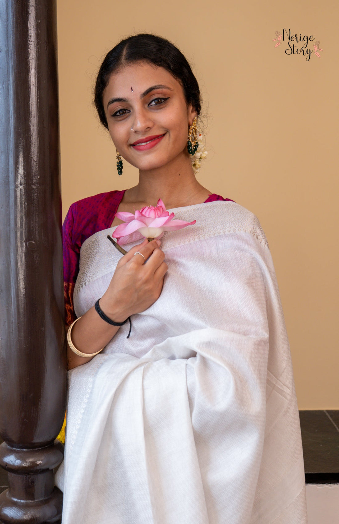 NIRANJANA (निर्ञना)