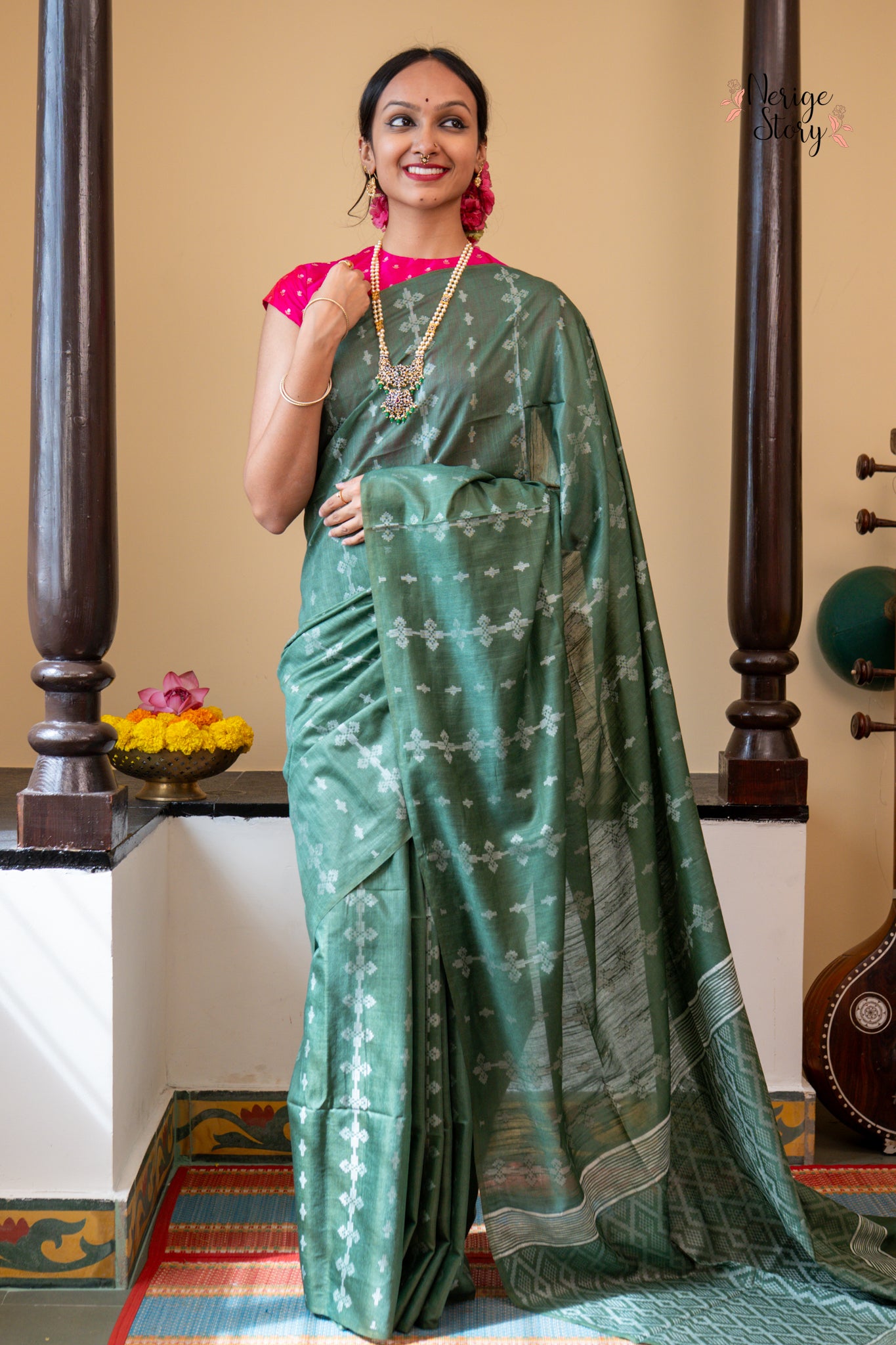 DEBINA (देबीना)