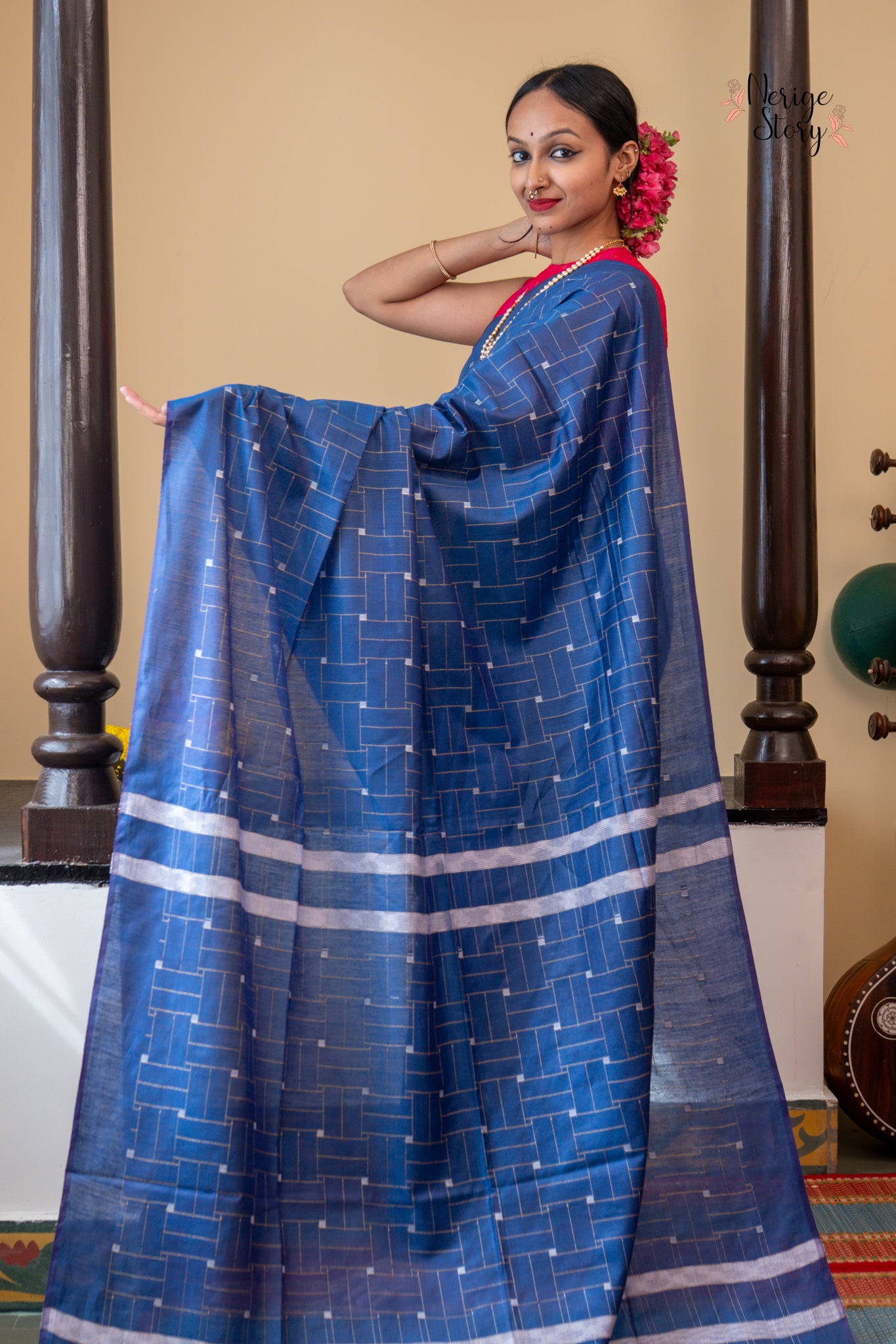 APARANJALI (अपरांजली)