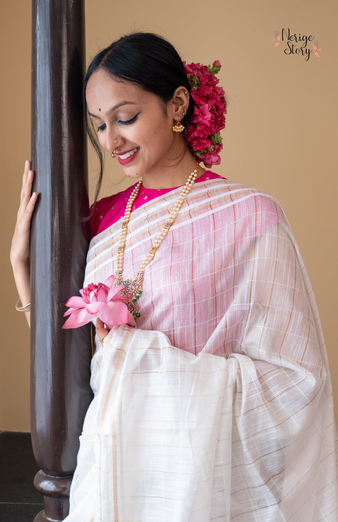DIPALI (दीपाली)