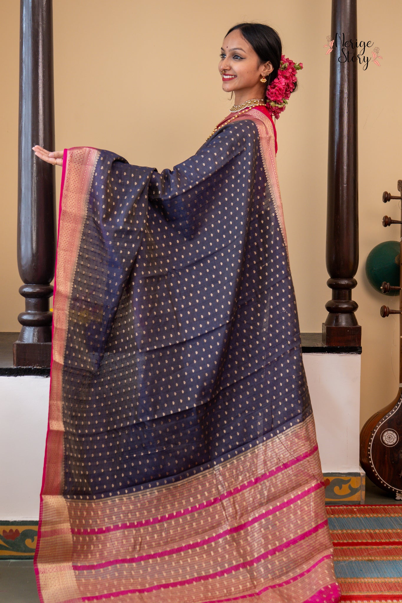 ANAYA (अनाया)