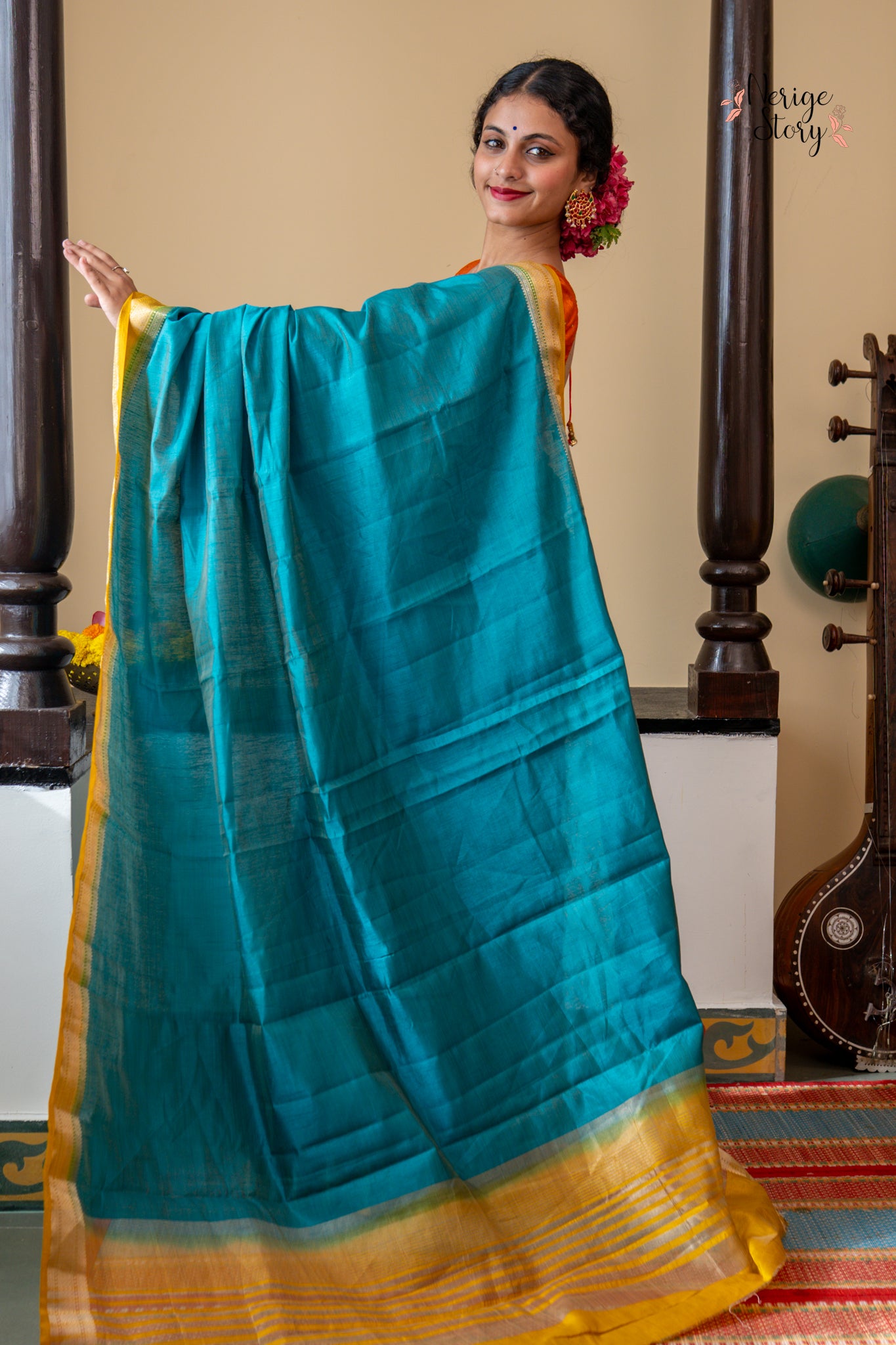 KAVINA (कविना)
