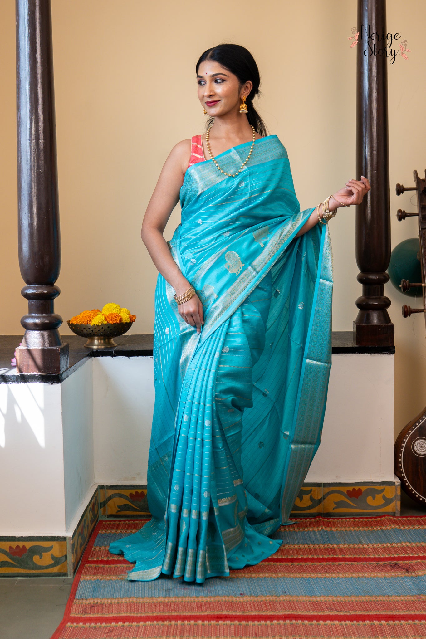 MAYUKHI (मयूखी)