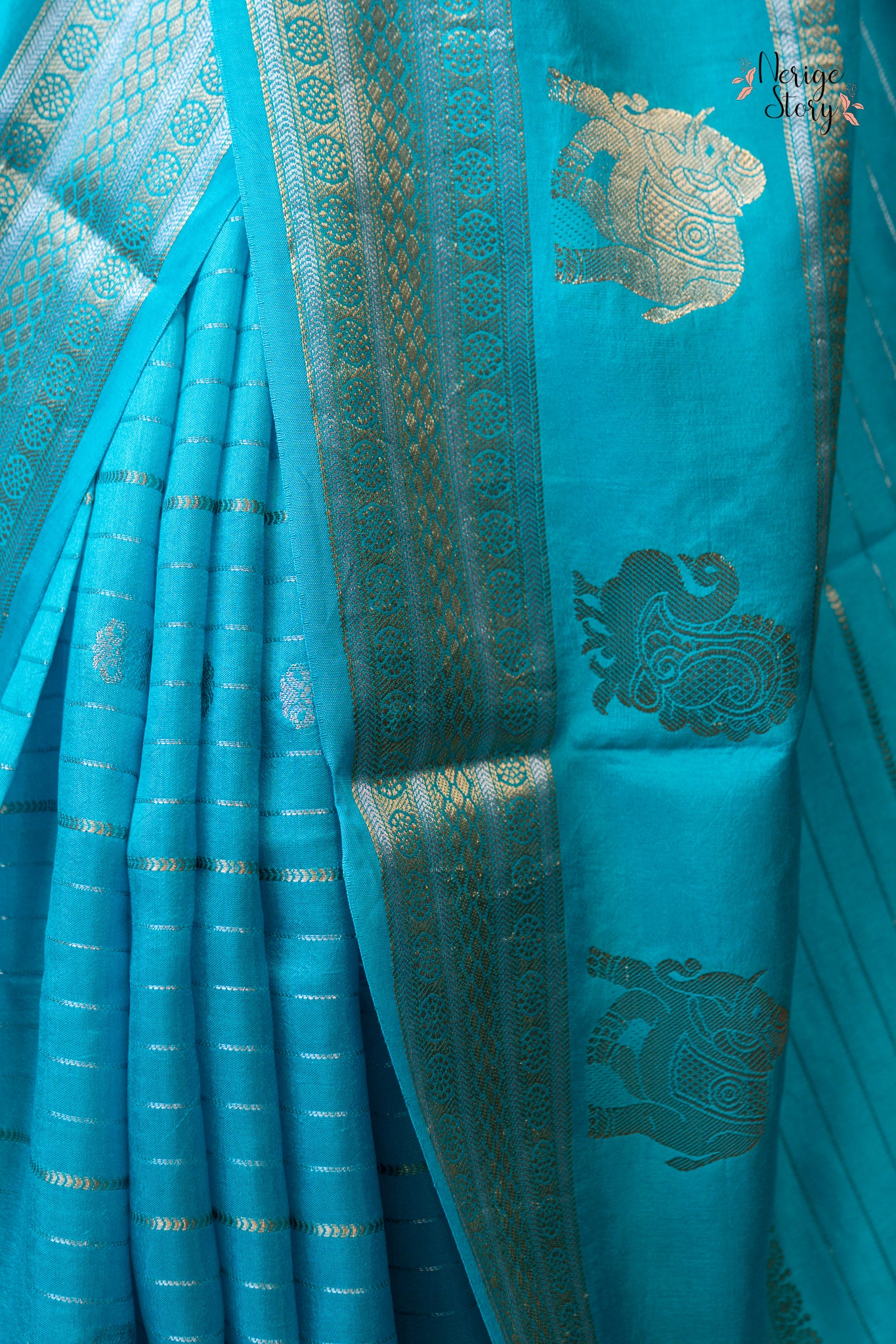 MAYUKHI (मयूखी)