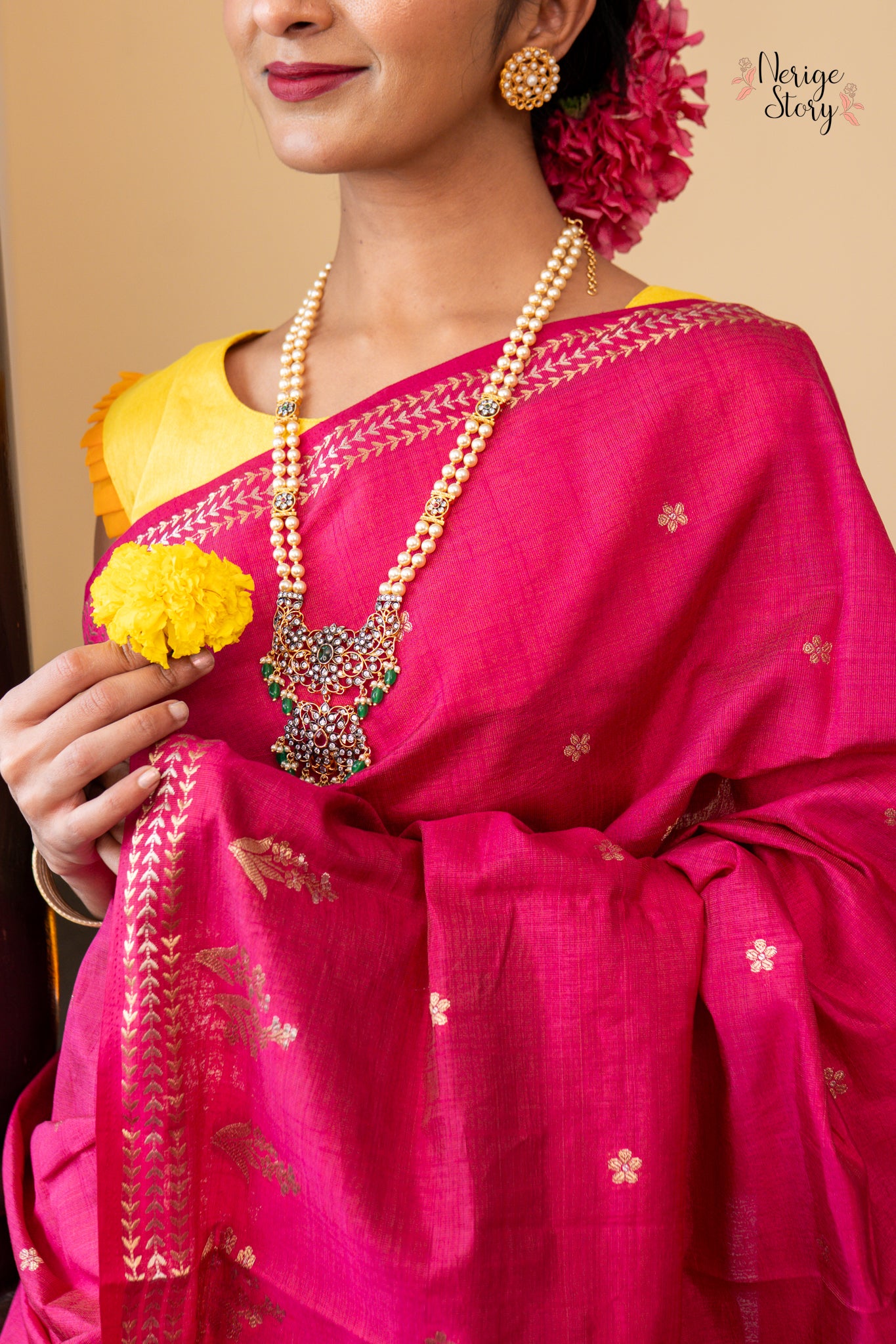 DARSHINI (दर्शिनी)