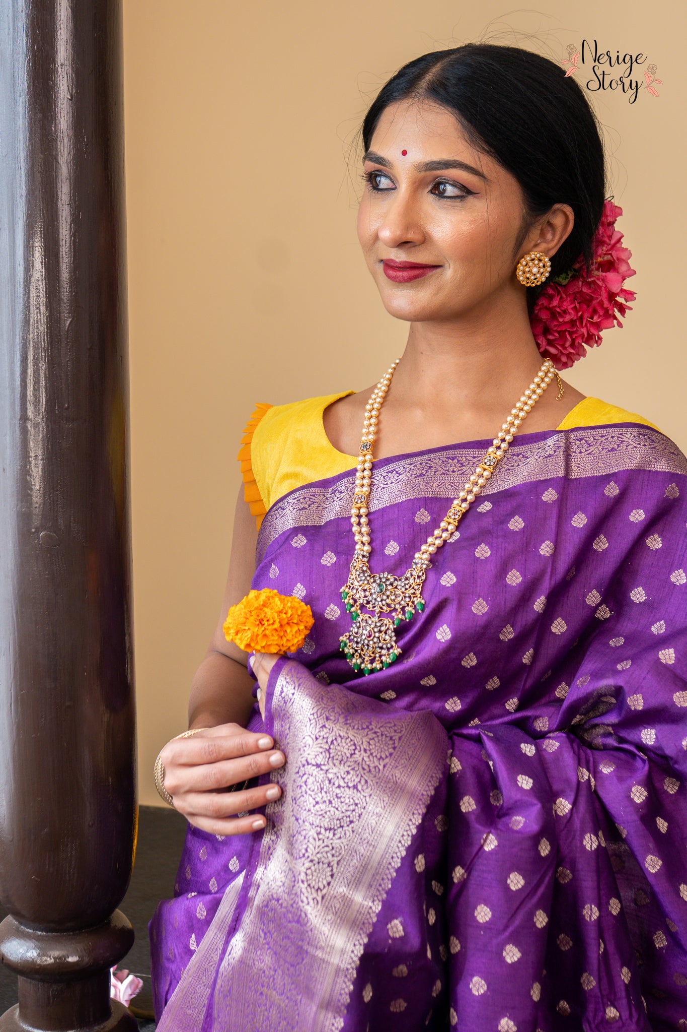 AMBHRINI (अम्भ्रिणी)