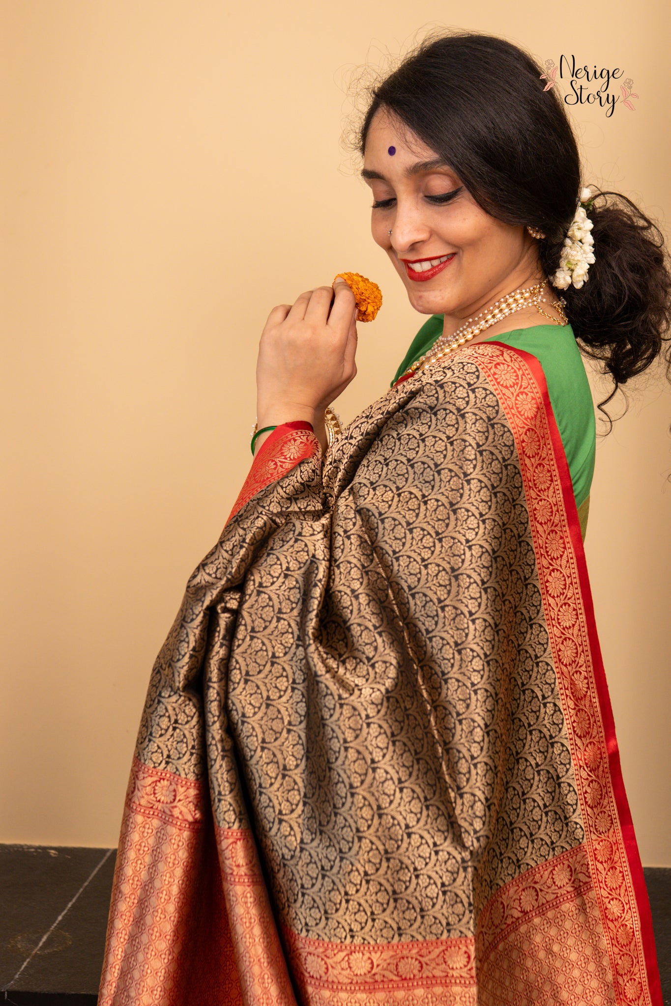 AVANIKA (अवानीका)
