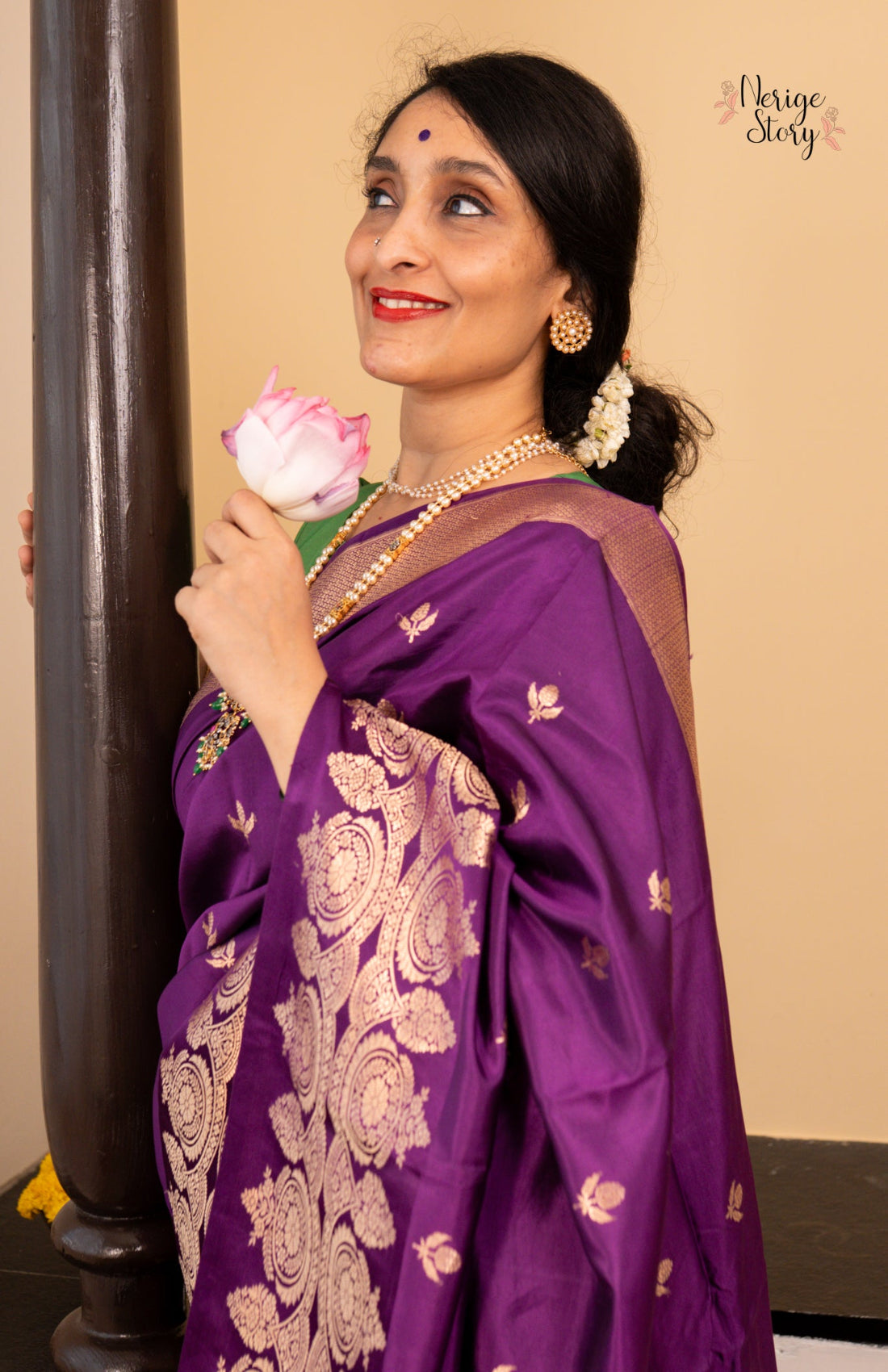 RISHIKA (ऋषिका)