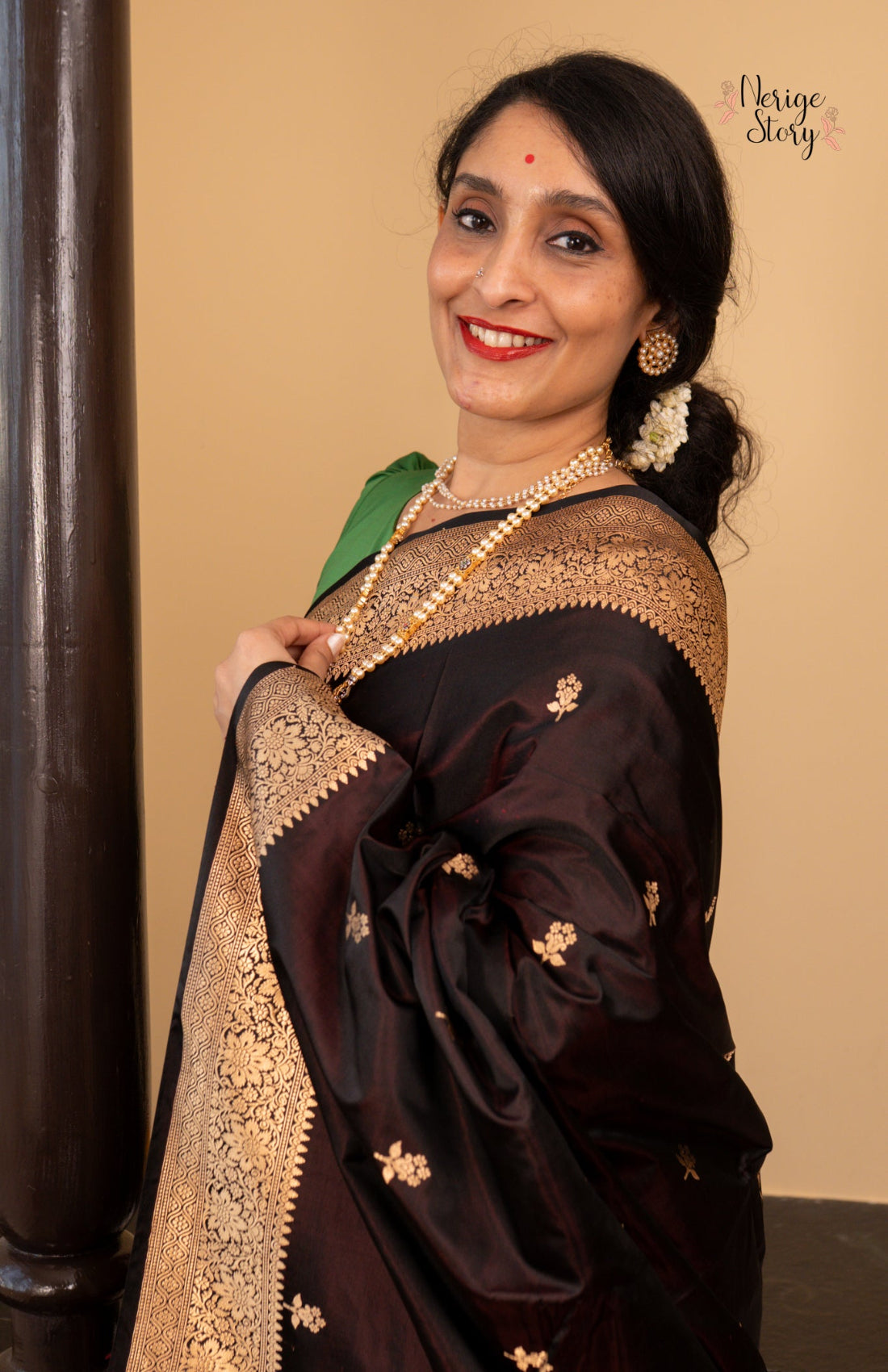 LAHIKA (लहिका)