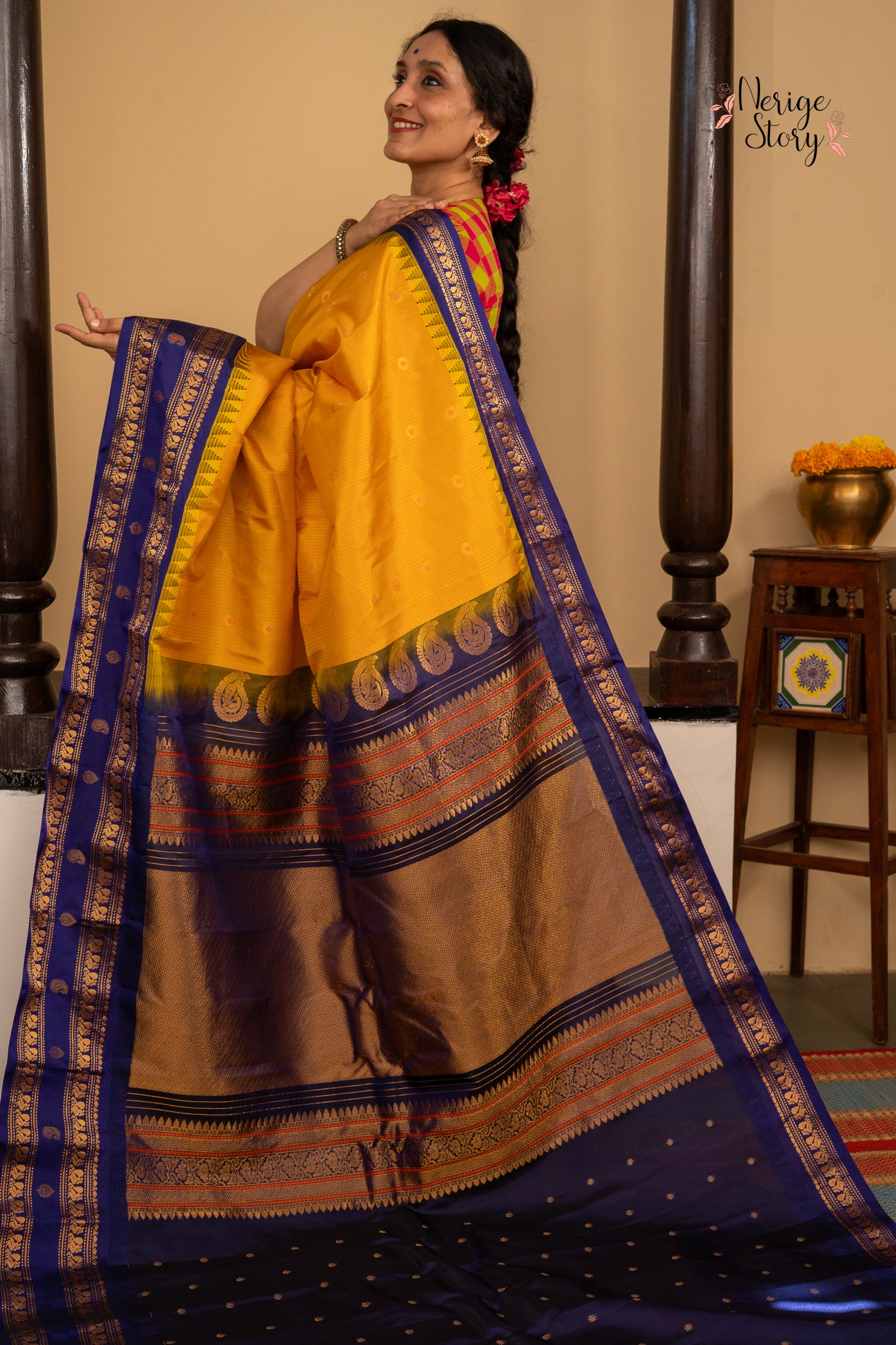 ANASUYA (అనసూయ)